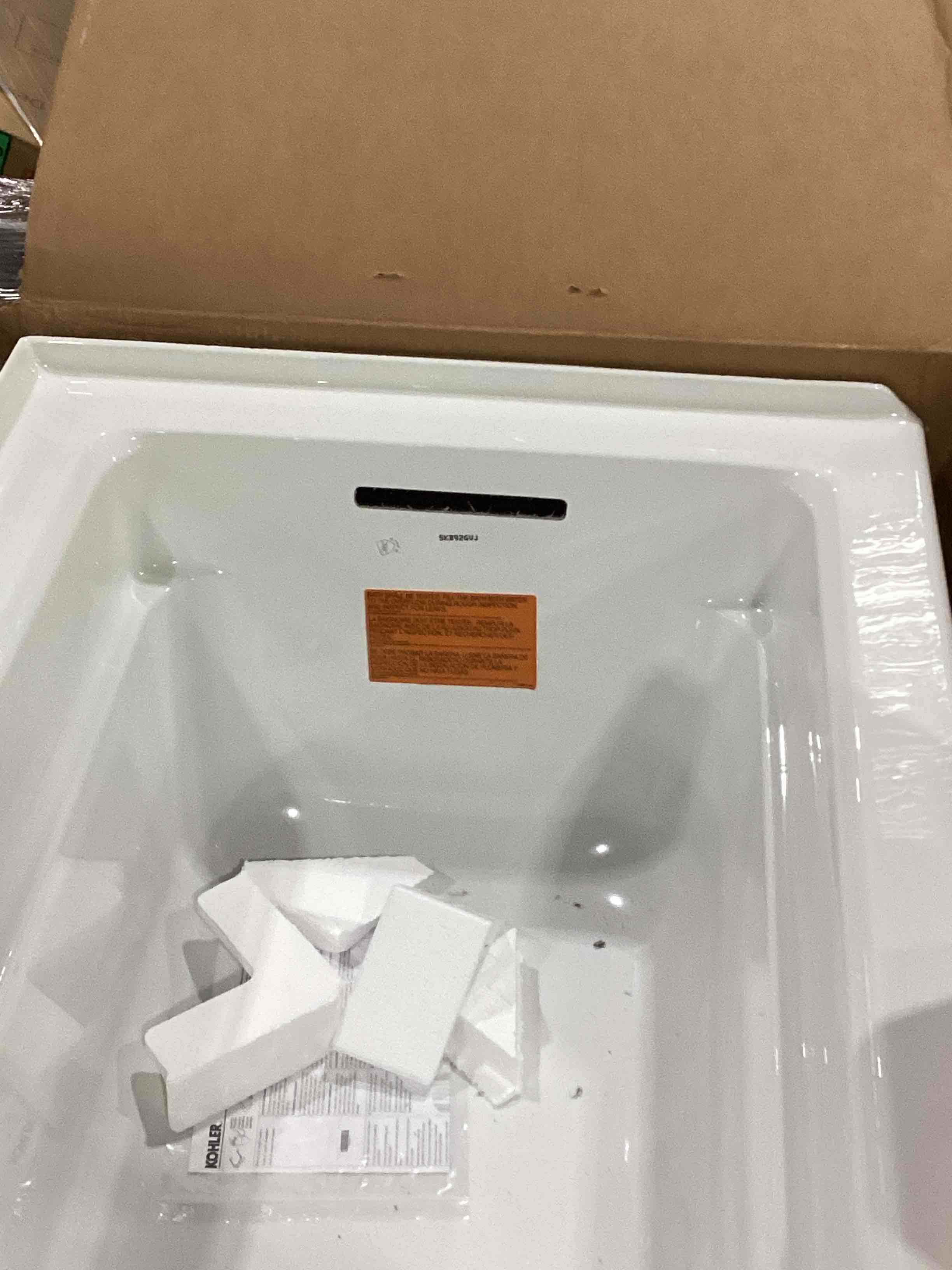 https://s3.amazonaws.com/lotting-images-prod/bidfta/PUR4958109_1716564210590.jpeg