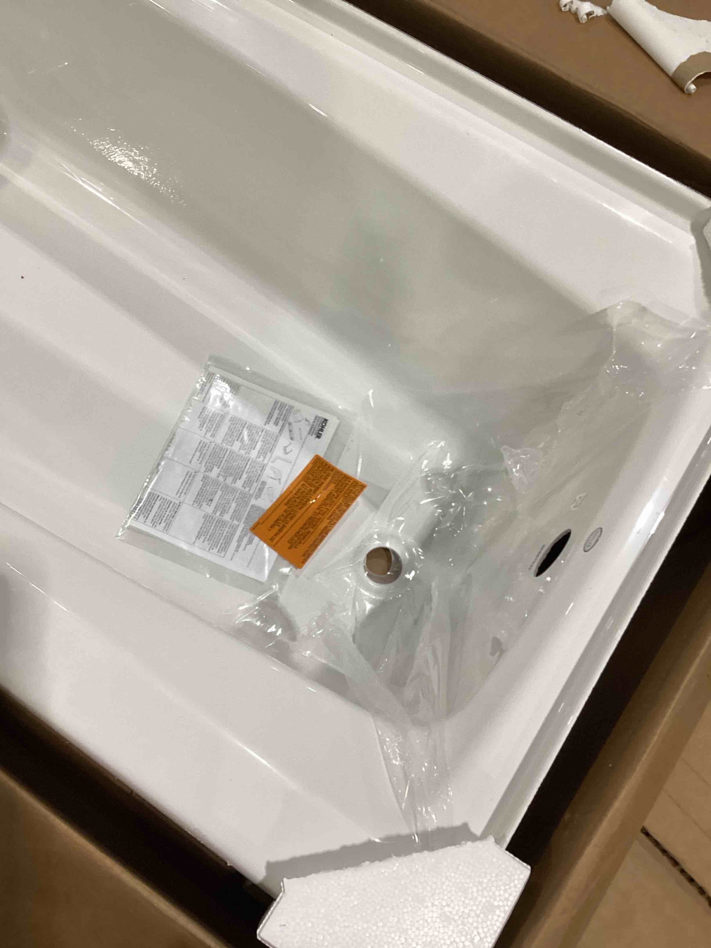 https://s3.amazonaws.com/lotting-images-prod/bidfta/PUR4958112_1716565509173.jpeg