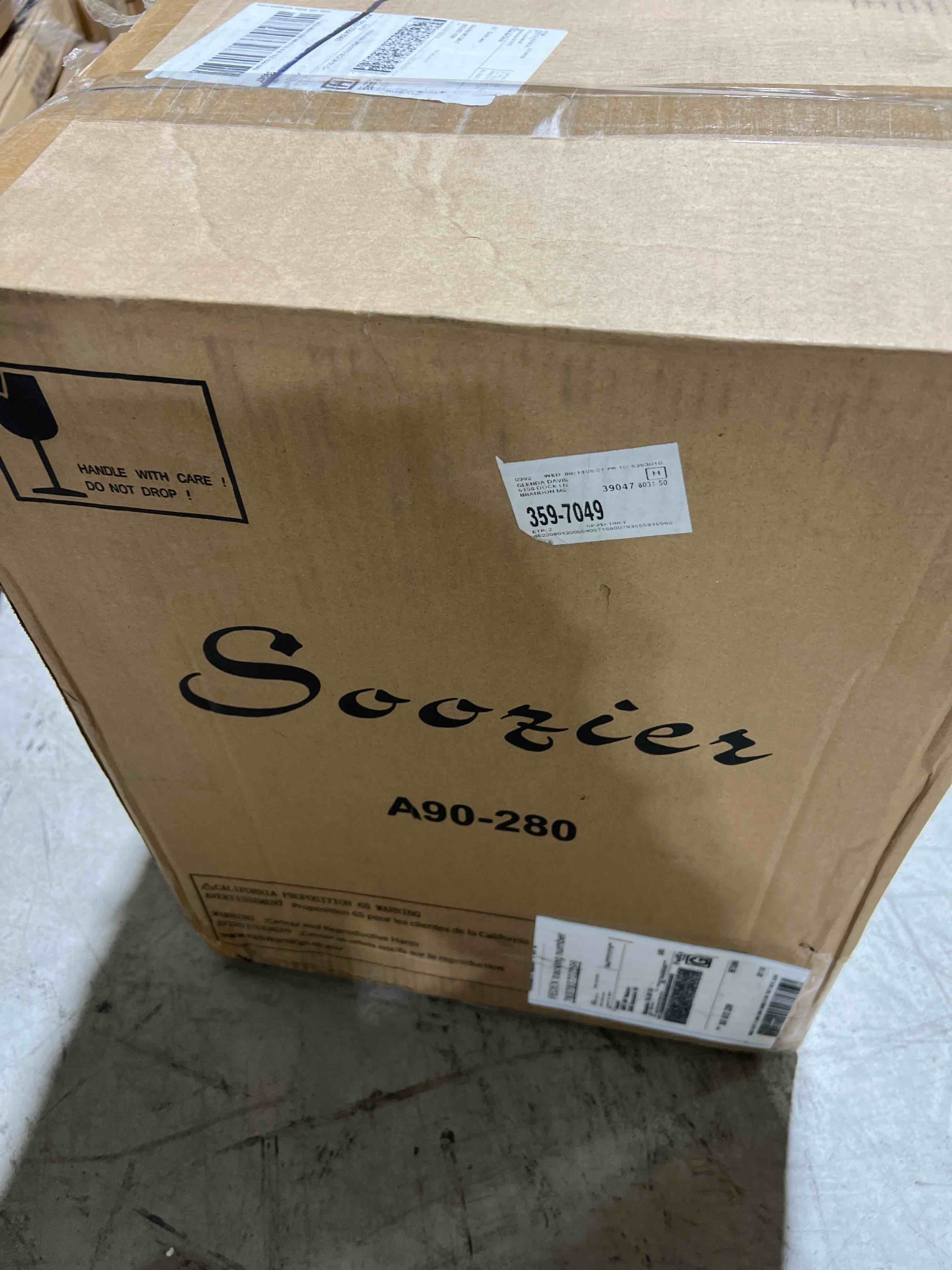 https://s3.amazonaws.com/lotting-images-prod/bidfta/PUR4962506_1716672223584.jpeg