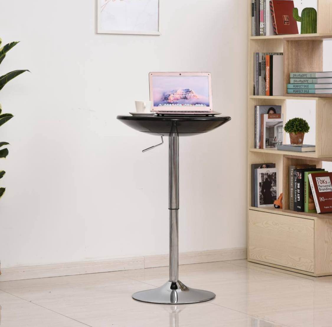 24.5 in Round Black Plastic Top with Metal Frame