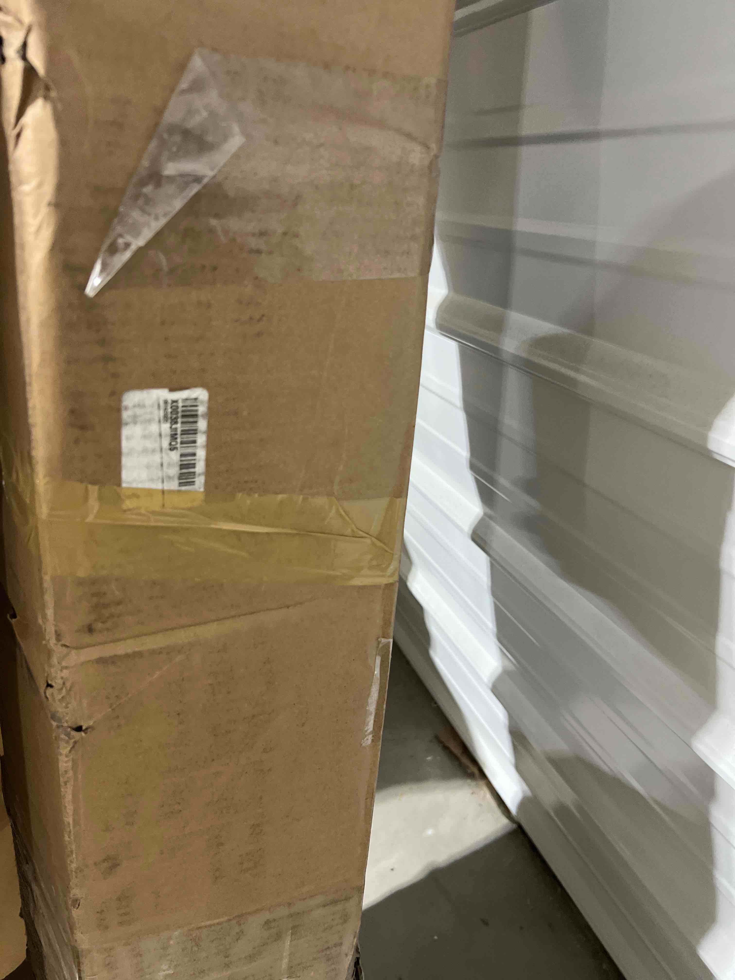 https://s3.amazonaws.com/lotting-images-prod/bidfta/PUR4962671_1717449040221.jpeg