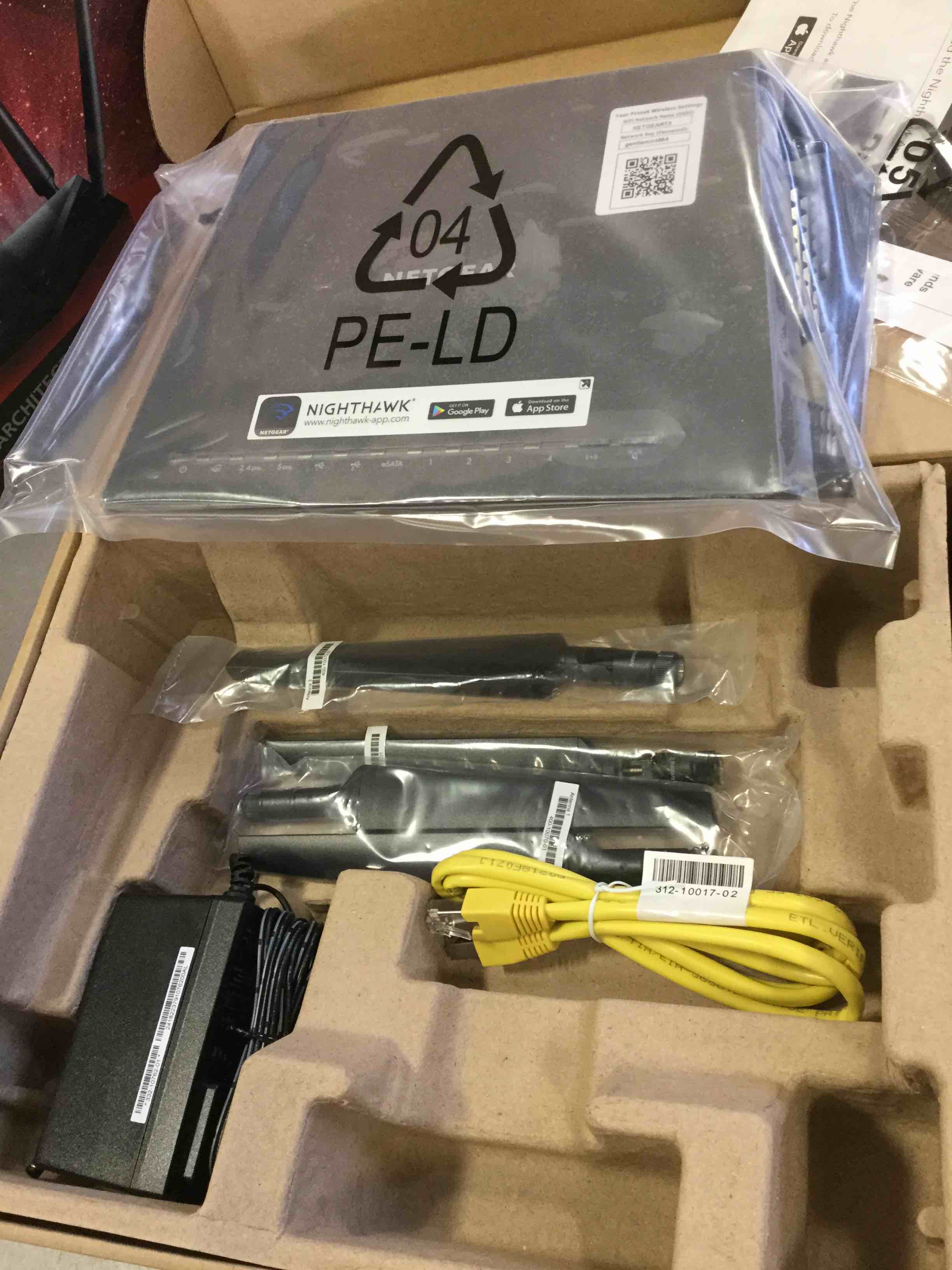 https://s3.amazonaws.com/lotting-images-prod/bidfta/RED0189133_1565957915666.jpeg