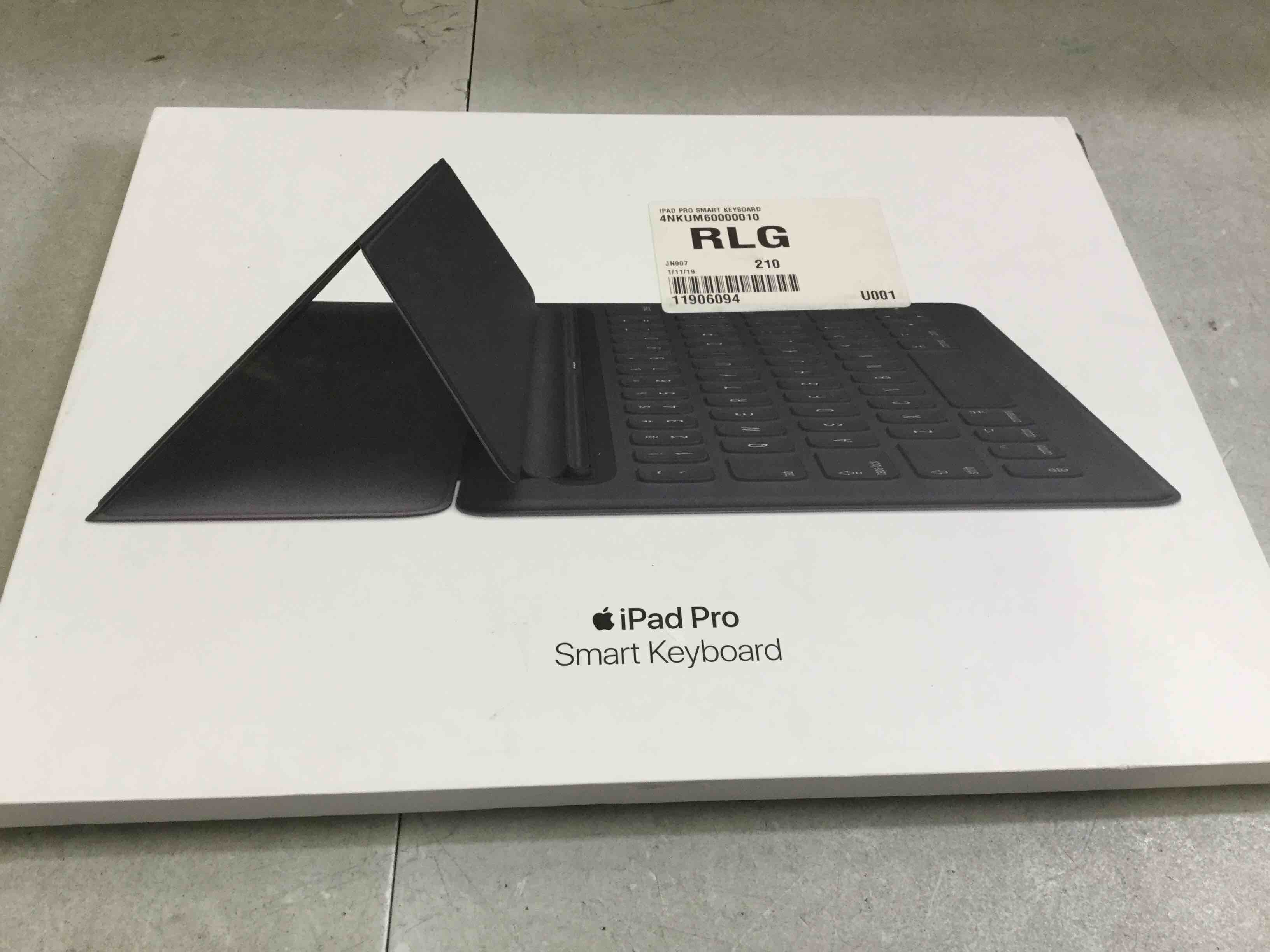 https://s3.amazonaws.com/lotting-images-prod/bidfta/RED0189188_1565890676579.jpeg