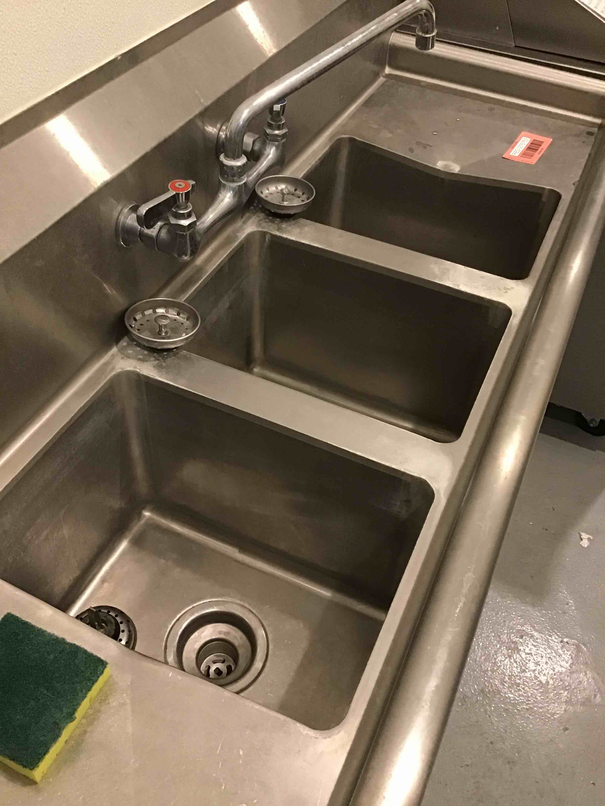 3-bay stainless steel sink with faucet