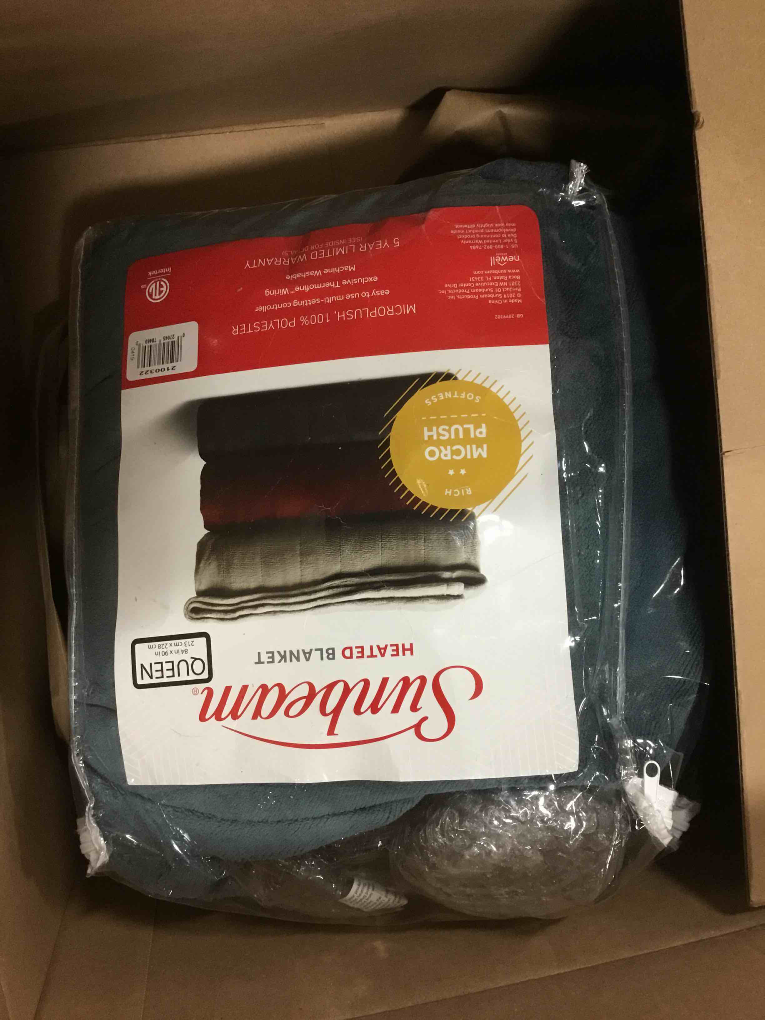 https://s3.amazonaws.com/lotting-images-prod/bidfta/RED0278873_1578577326341.jpeg