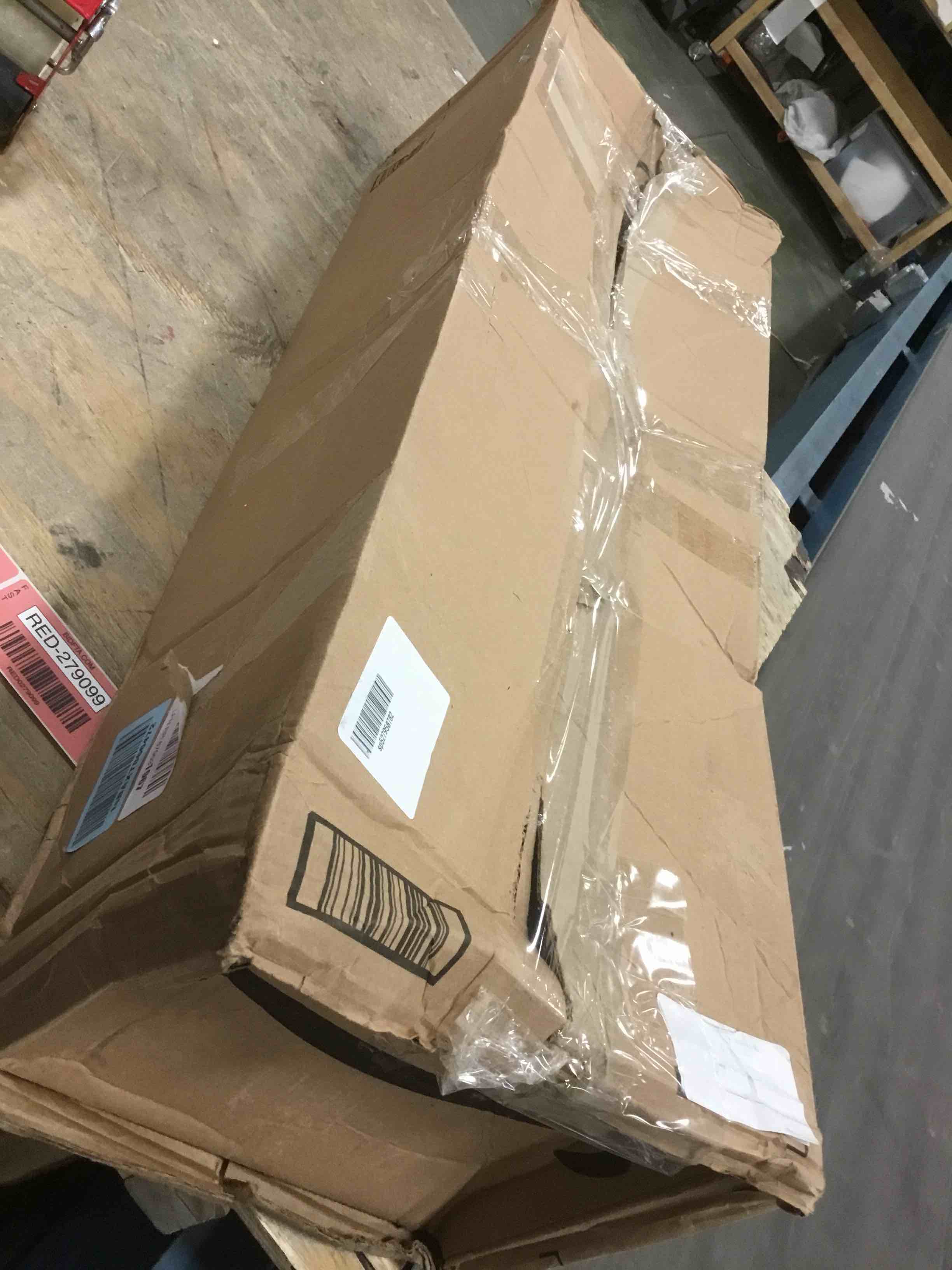 https://s3.amazonaws.com/lotting-images-prod/bidfta/RED0279103_1578671693481.jpeg