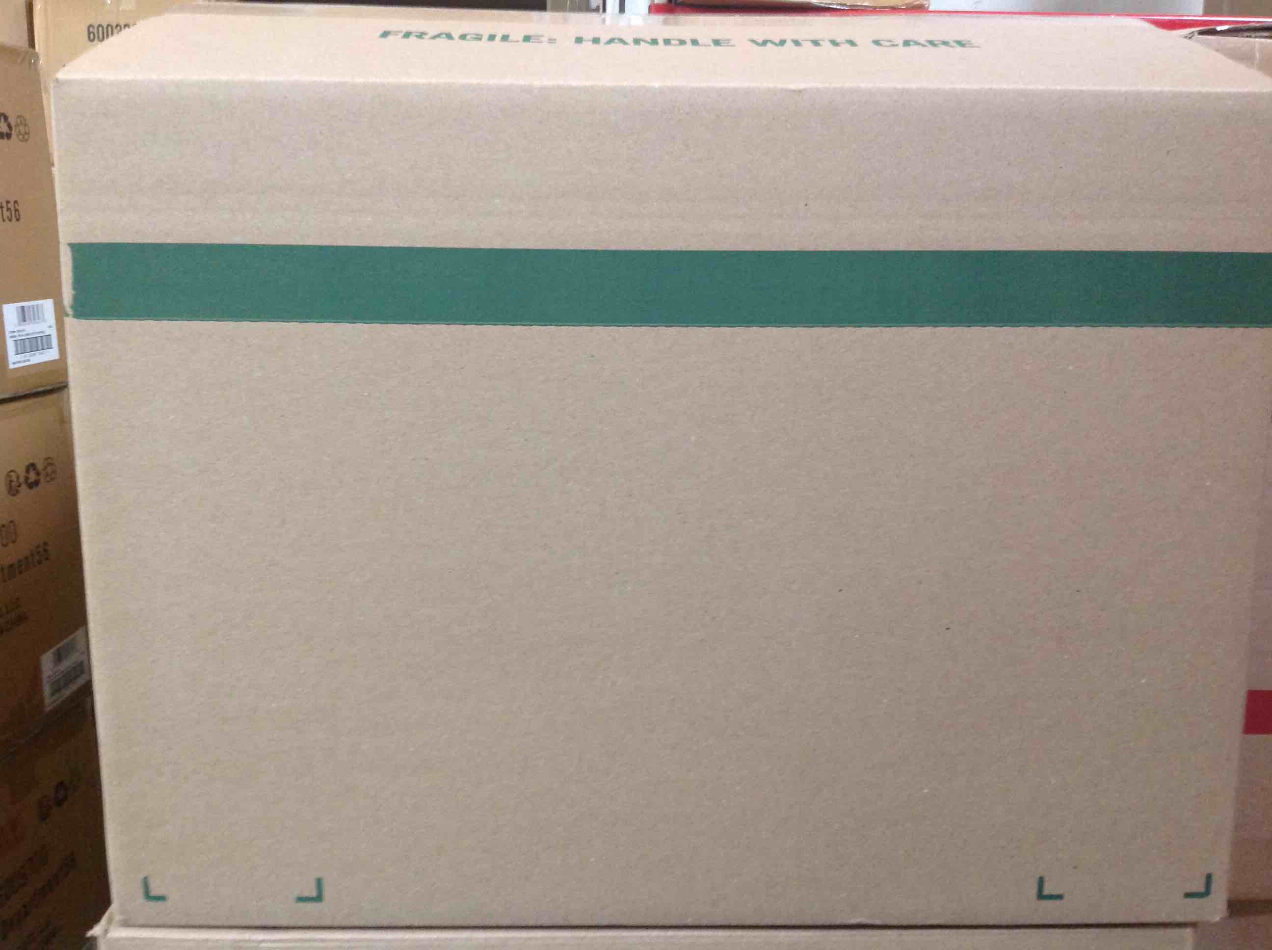 Green Stripe Boxes Adjustable Boxes (25 x 14 x or 16.or 18) Lot of 10 with hand holes