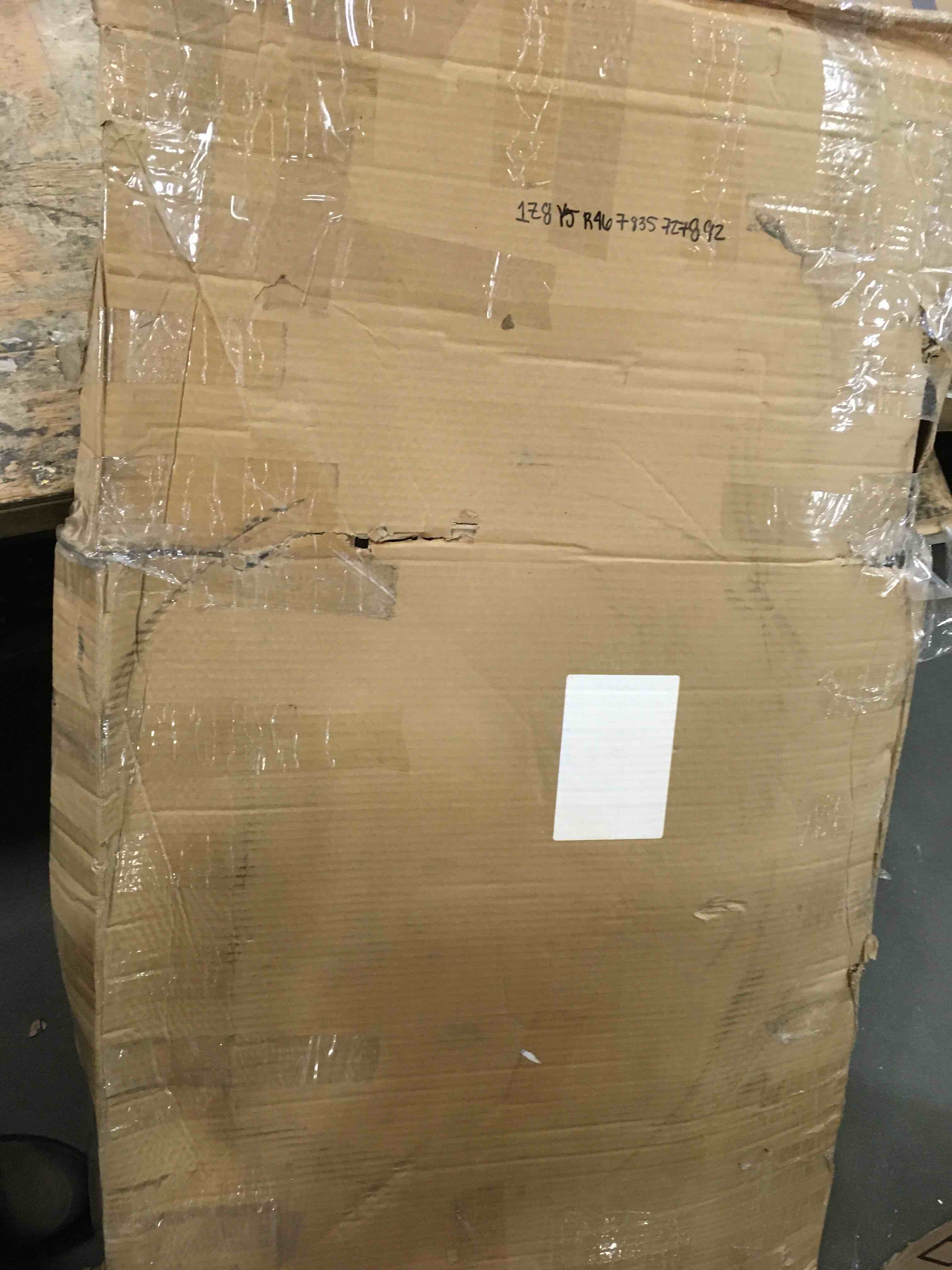 https://s3.amazonaws.com/lotting-images-prod/bidfta/RED0902511_1610126598530.jpeg