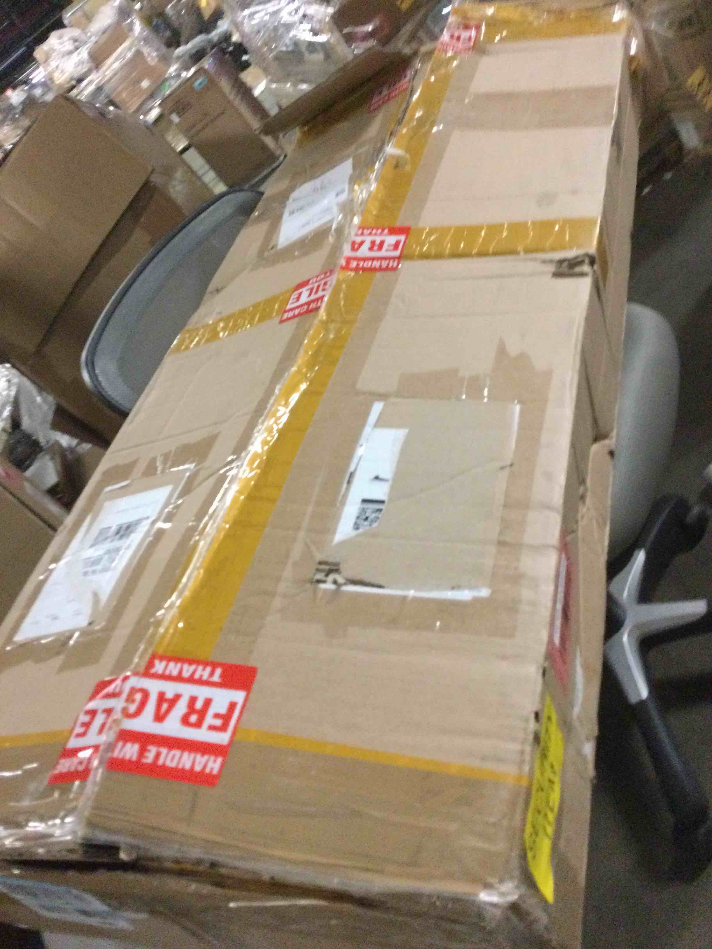 https://s3.amazonaws.com/lotting-images-prod/bidfta/RED1209849_1624564478362.jpeg