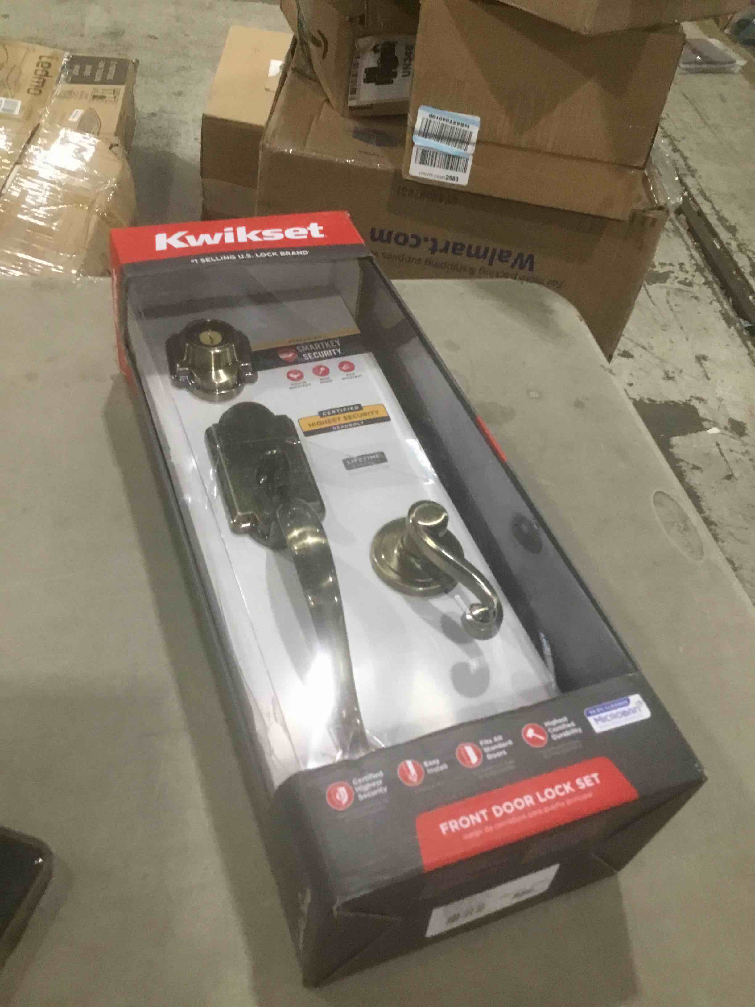 https://s3.amazonaws.com/lotting-images-prod/bidfta/RED1550066_1639579957257.jpeg