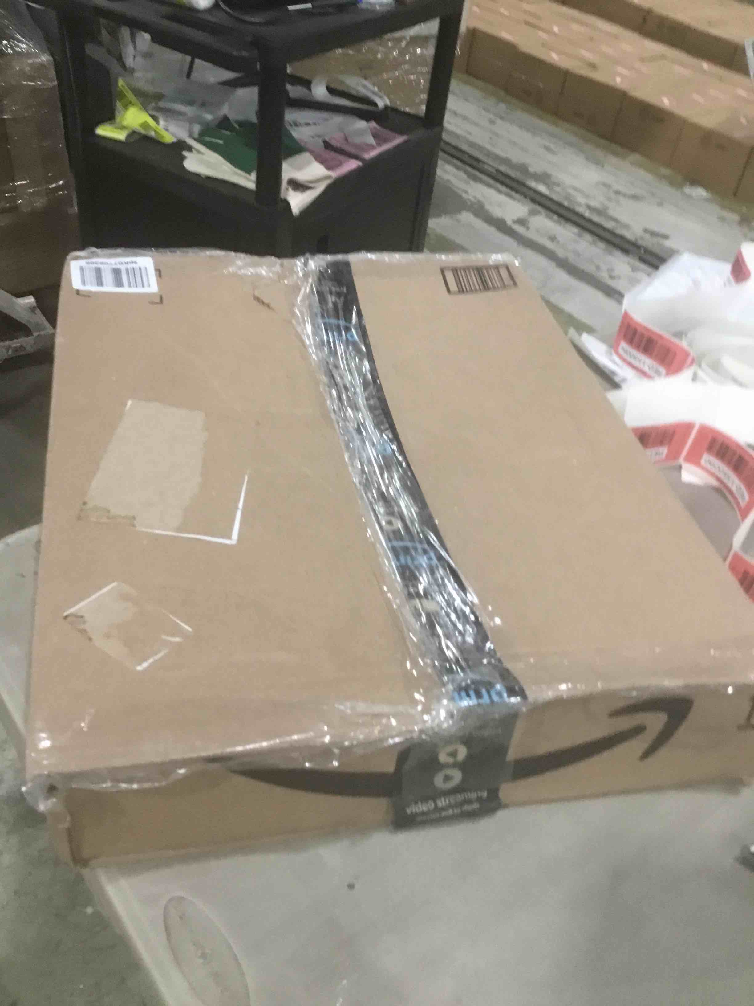 https://s3.amazonaws.com/lotting-images-prod/bidfta/RED1550083_1639583495759.jpeg