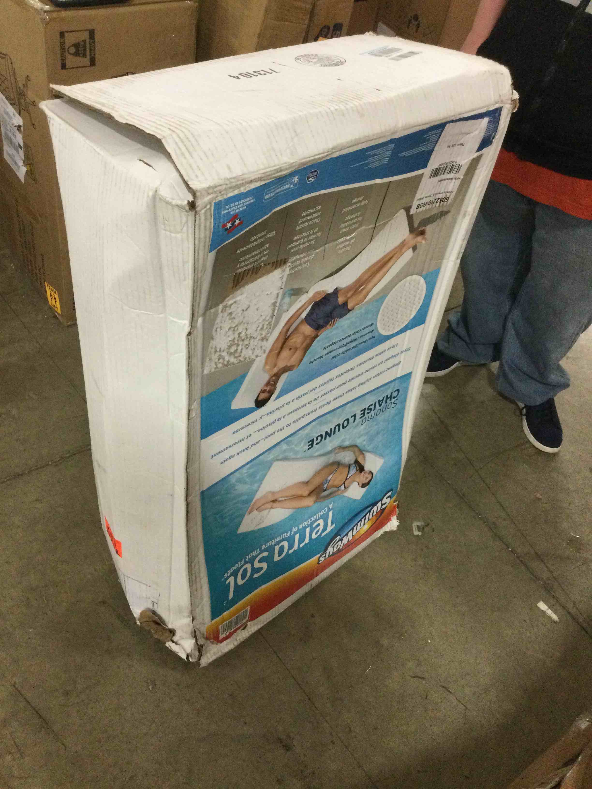 https://s3.amazonaws.com/lotting-images-prod/bidfta/RED1788286_1649343153386.jpeg