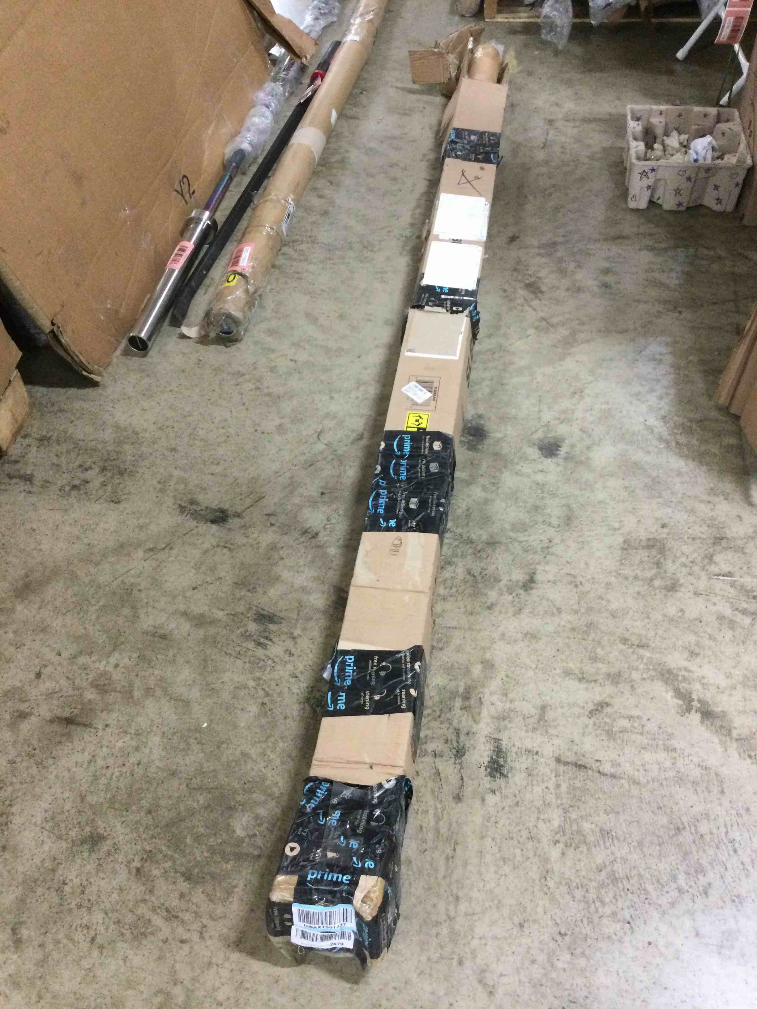 https://s3.amazonaws.com/lotting-images-prod/bidfta/RED1788293_1649344459458.jpeg