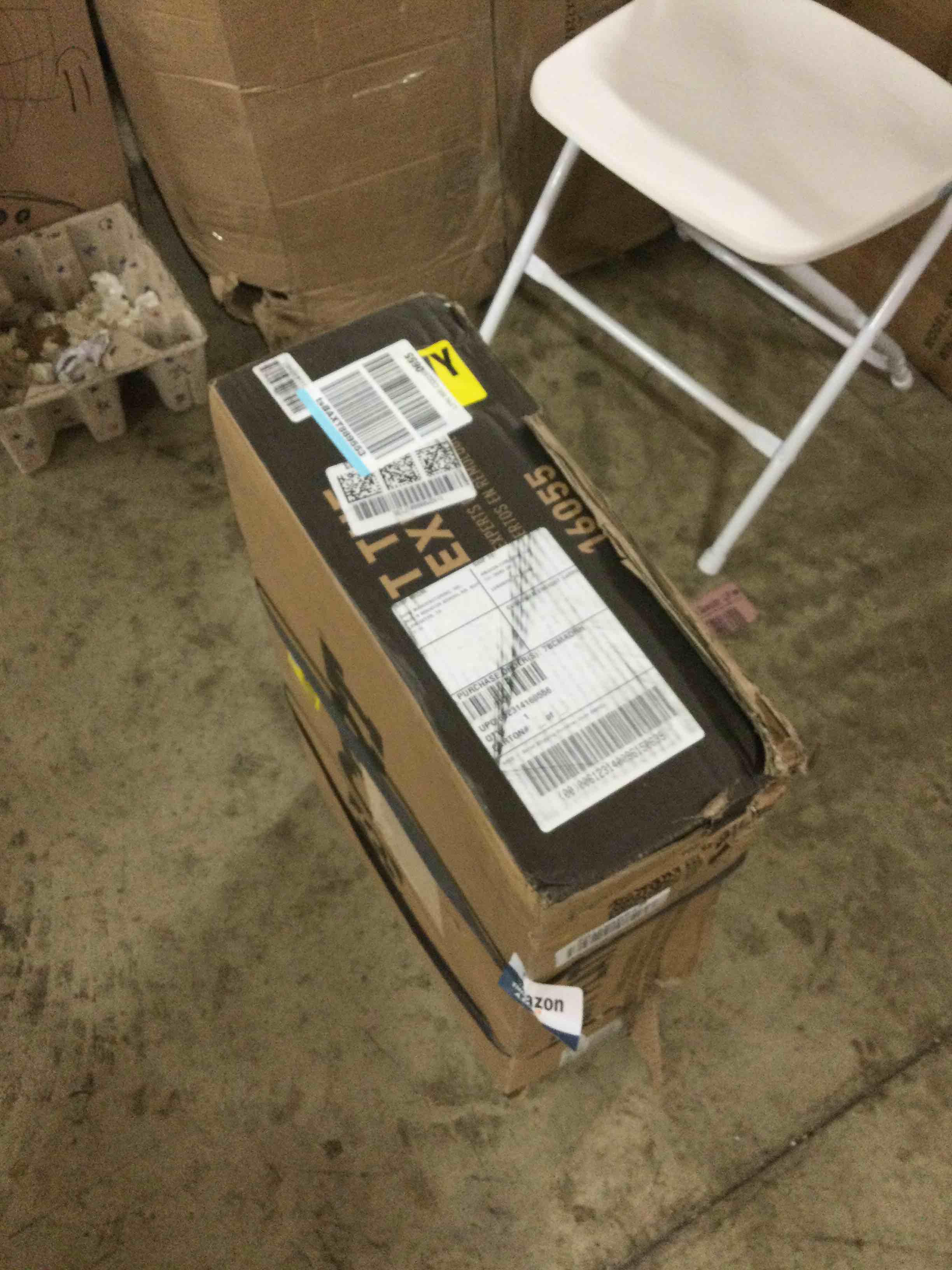 https://s3.amazonaws.com/lotting-images-prod/bidfta/RED1788298_1649346809481.jpeg