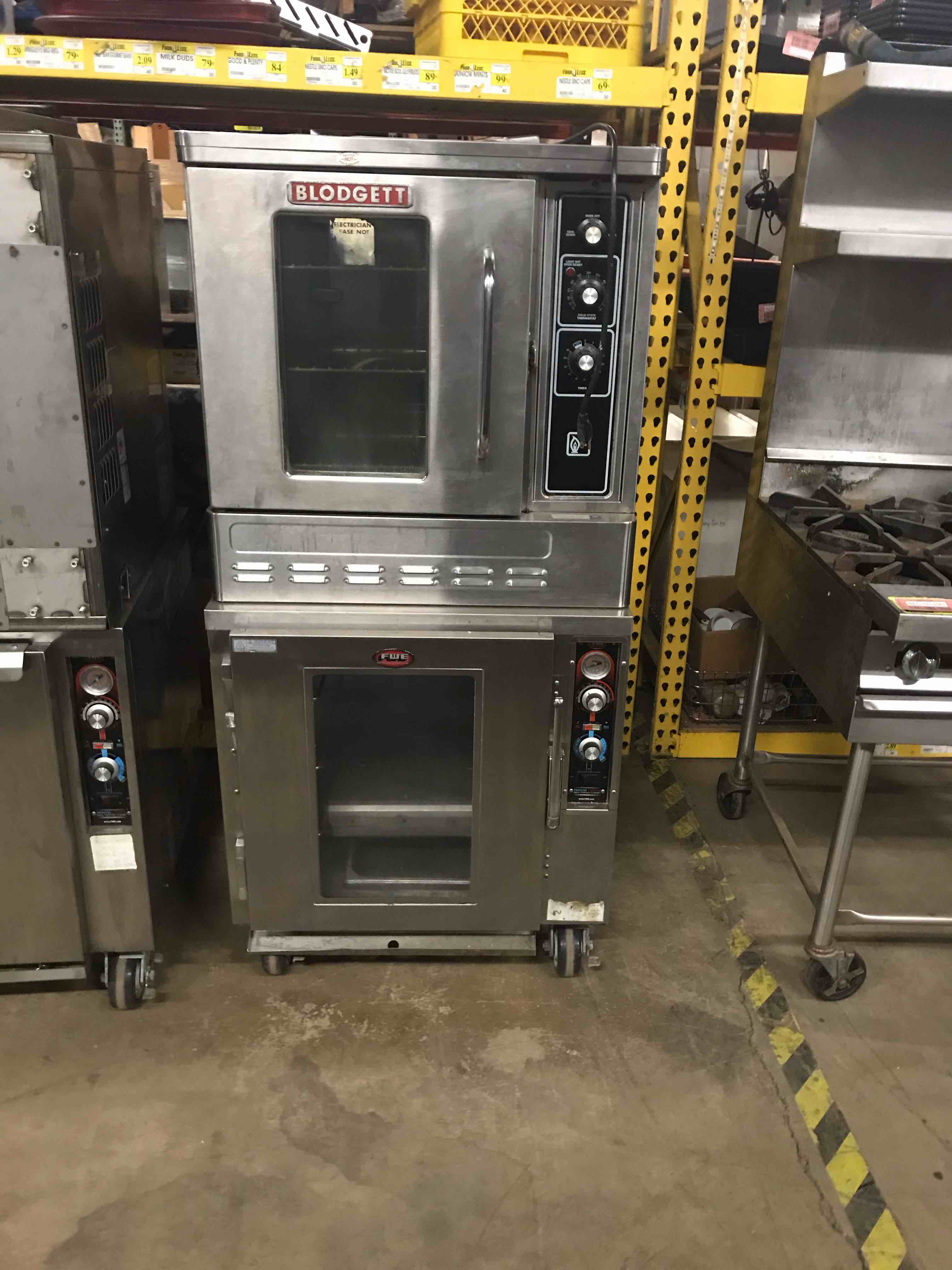 Blodgett Half Size Natural Gas Convection Oven with Lower Proofer
