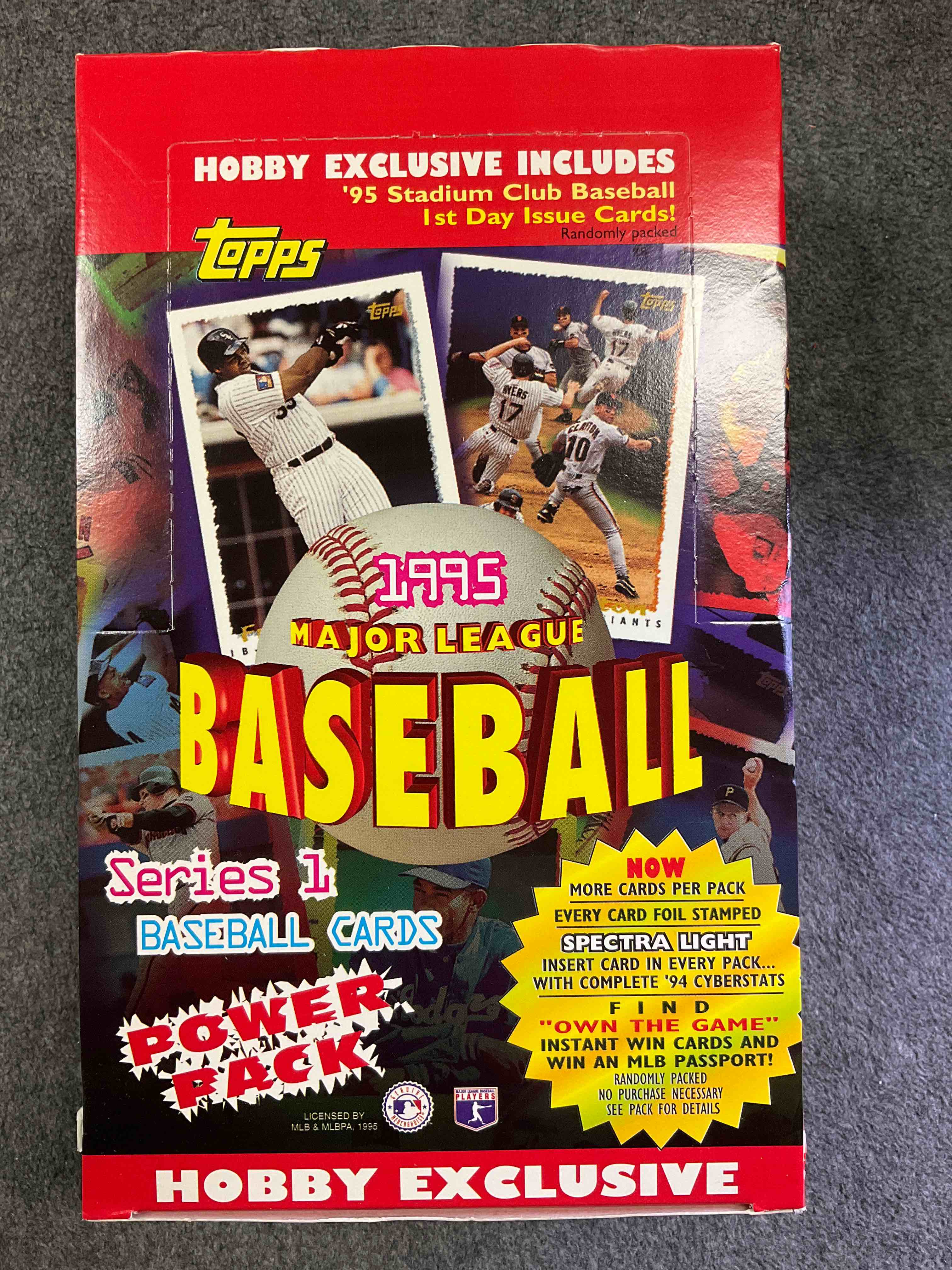 1995 Topps Series 1 Baseball Unopened Packs Direct From Original Box! Search For Early Derek Jeter Cards As Well As A Collectors Dream Spectra Light Insert In Every Pack! 