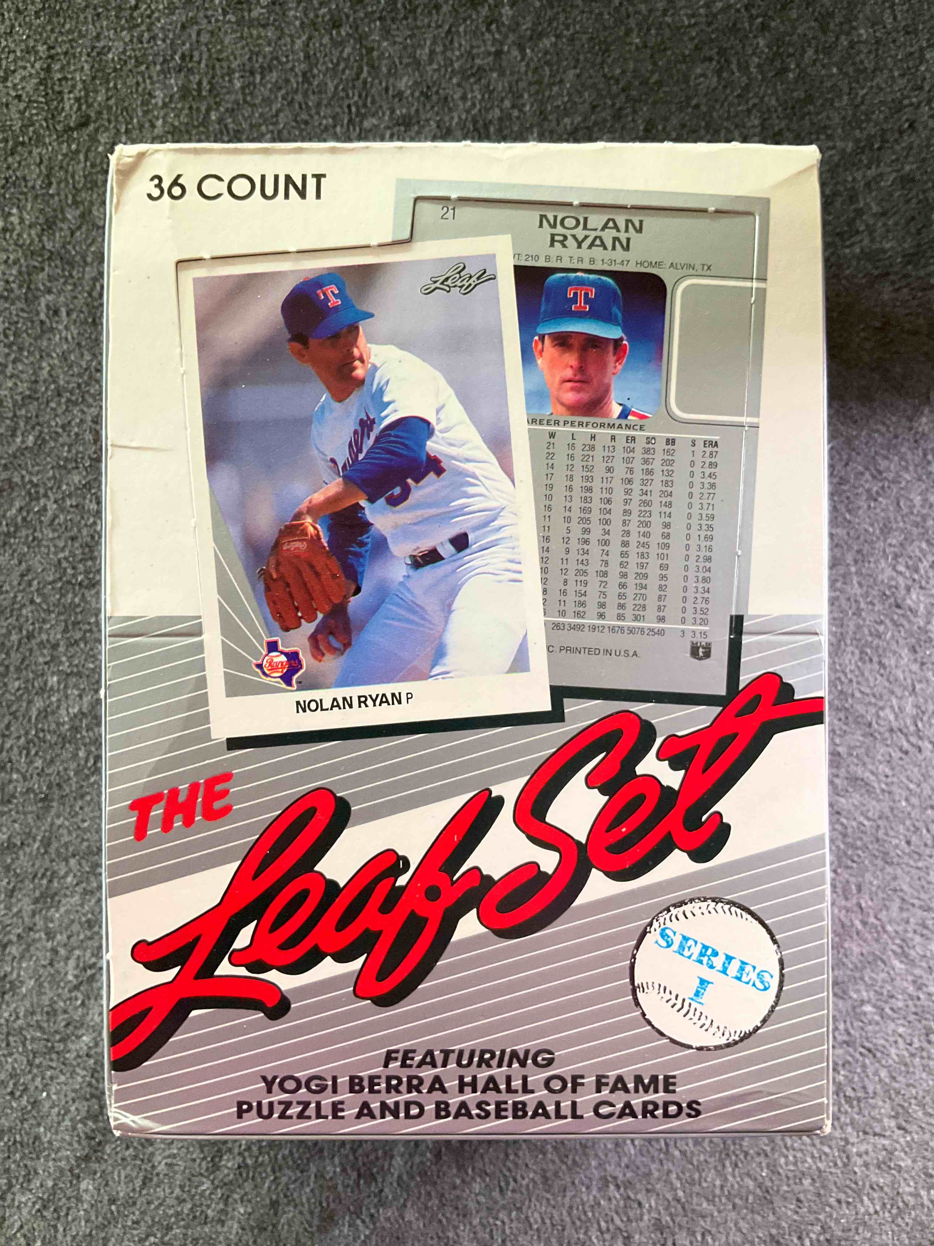 Whoah! Vintage Baseball Fans! Rare 1990 Leaf Baseball Series One Unopened Wax Pack, Direct From Original Sealed Retail Case! These Cards Are Rare & Loaded With Valuable Rookies Such As "The Big Hurt" Frank Thomas (PSA 10 $200+ Sammy Sosa & Larry Walker! They Are Also The First Edition Of Premium, Higher Quality Cards Donruss Made For Baseball. Very Hard To Find!