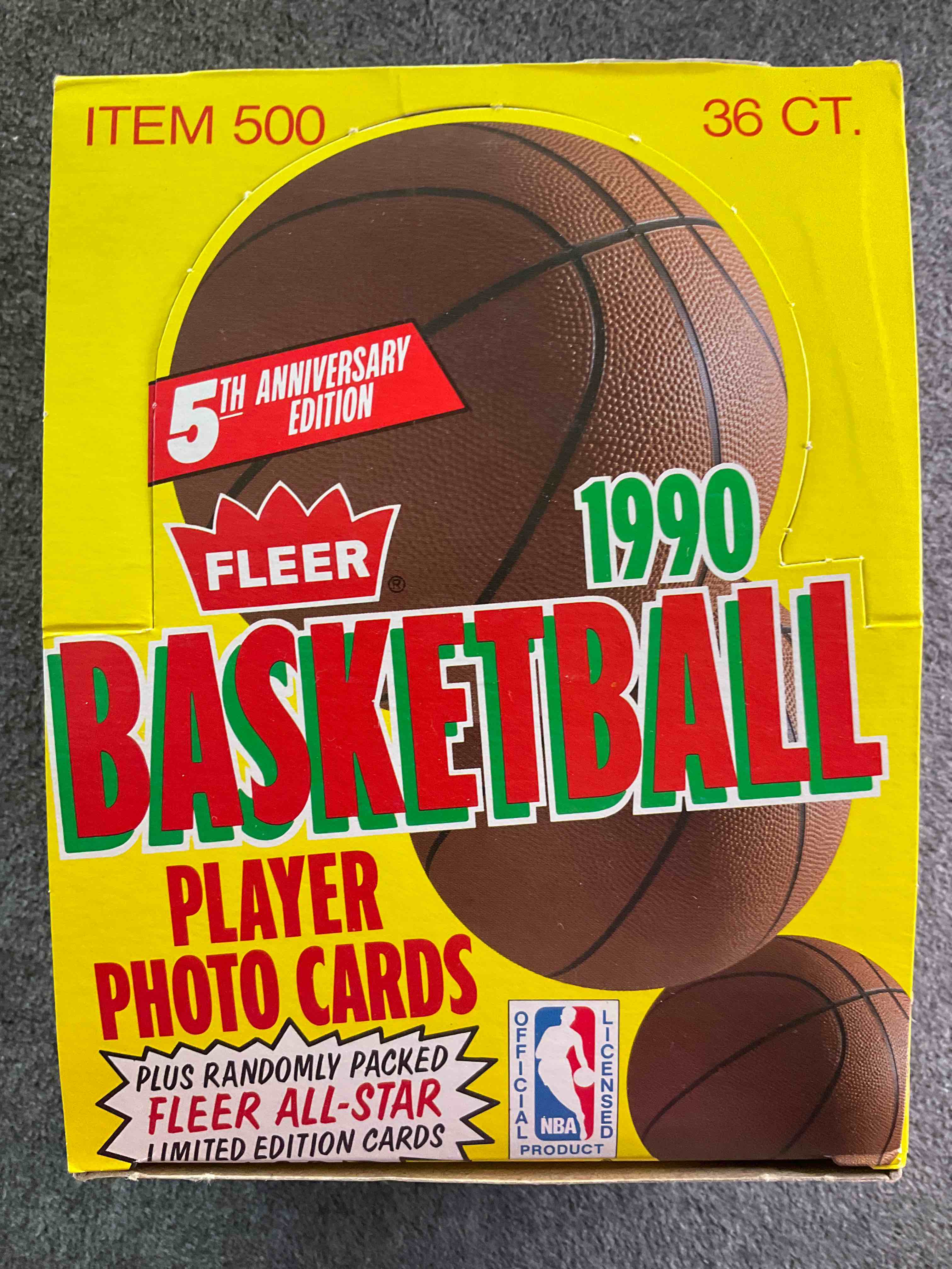 1990 Fleer Basketball Unopened Wax Pack, Direct From Original Retail Case. Search For Early Michael Jordan Card #26 (PSA 10 Value $250+), Larry Bird Card 3, Magic Johnson Card #93 & So Much More! Getting Hard To Find!