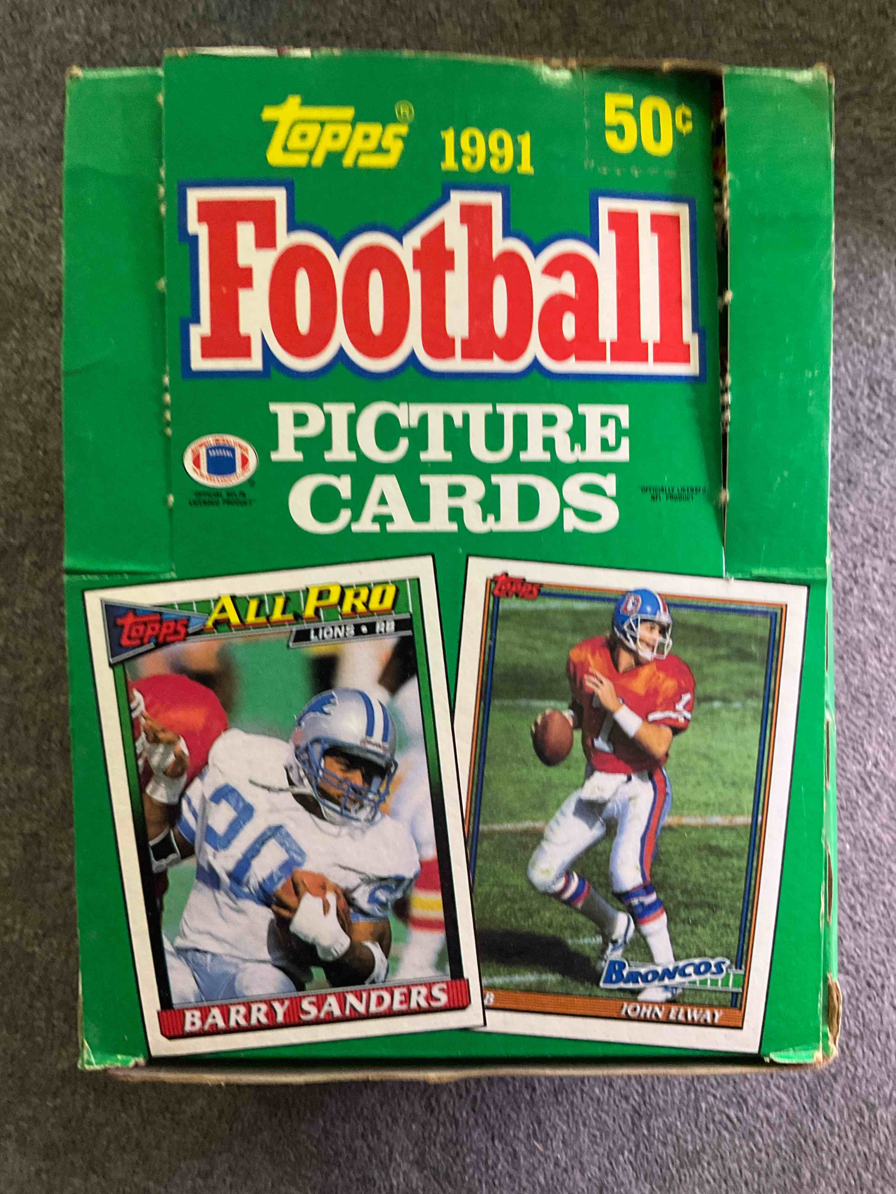 1991 Topps Football Unopened Wax Packs, Direct From Original Box! Look For Valuable Emmitt Smith, Joe Montana & Jerry Rice Cards!  