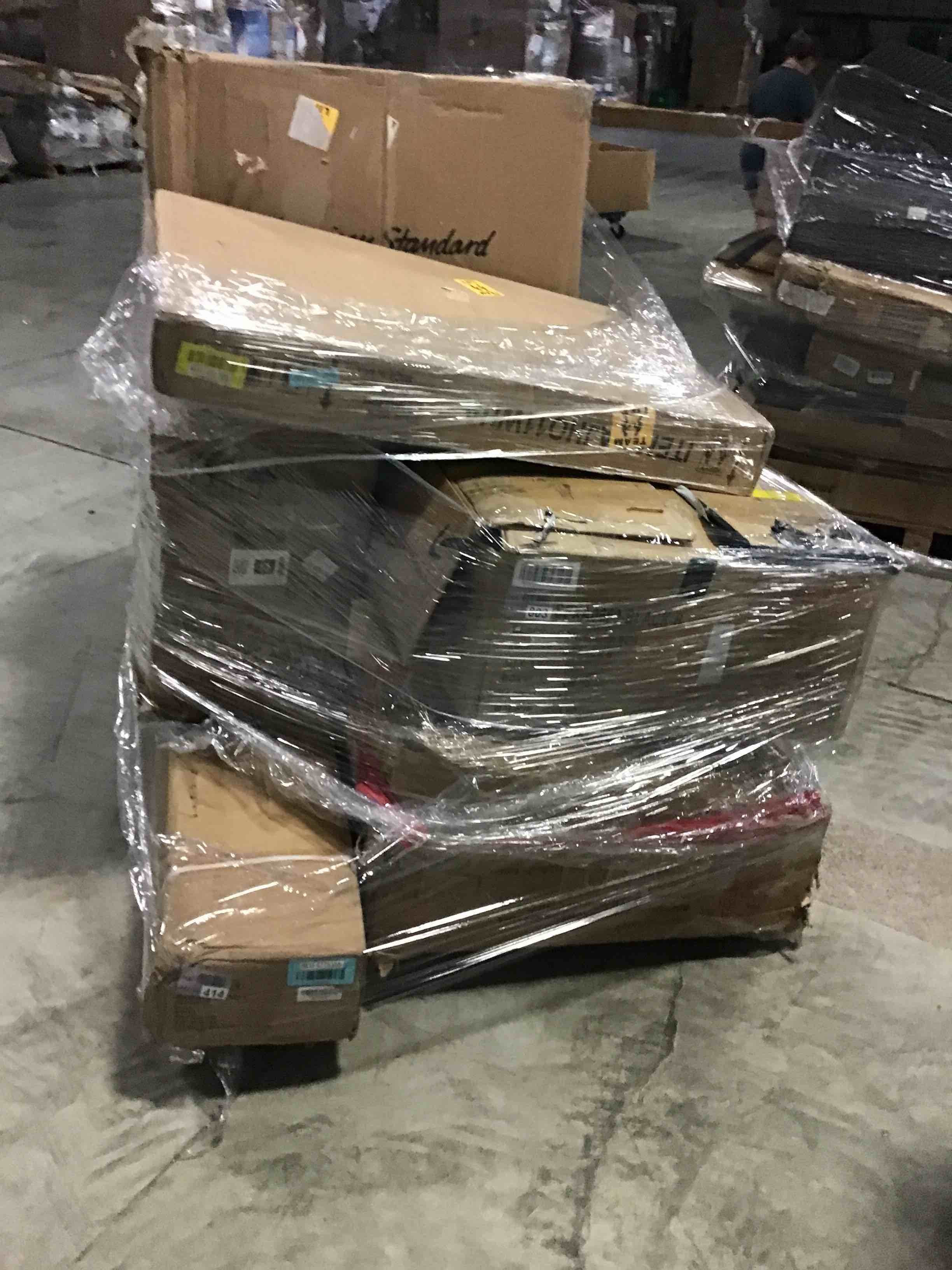 https://s3.amazonaws.com/lotting-images-prod/bidfta/RED2316354_1689777389918.jpeg