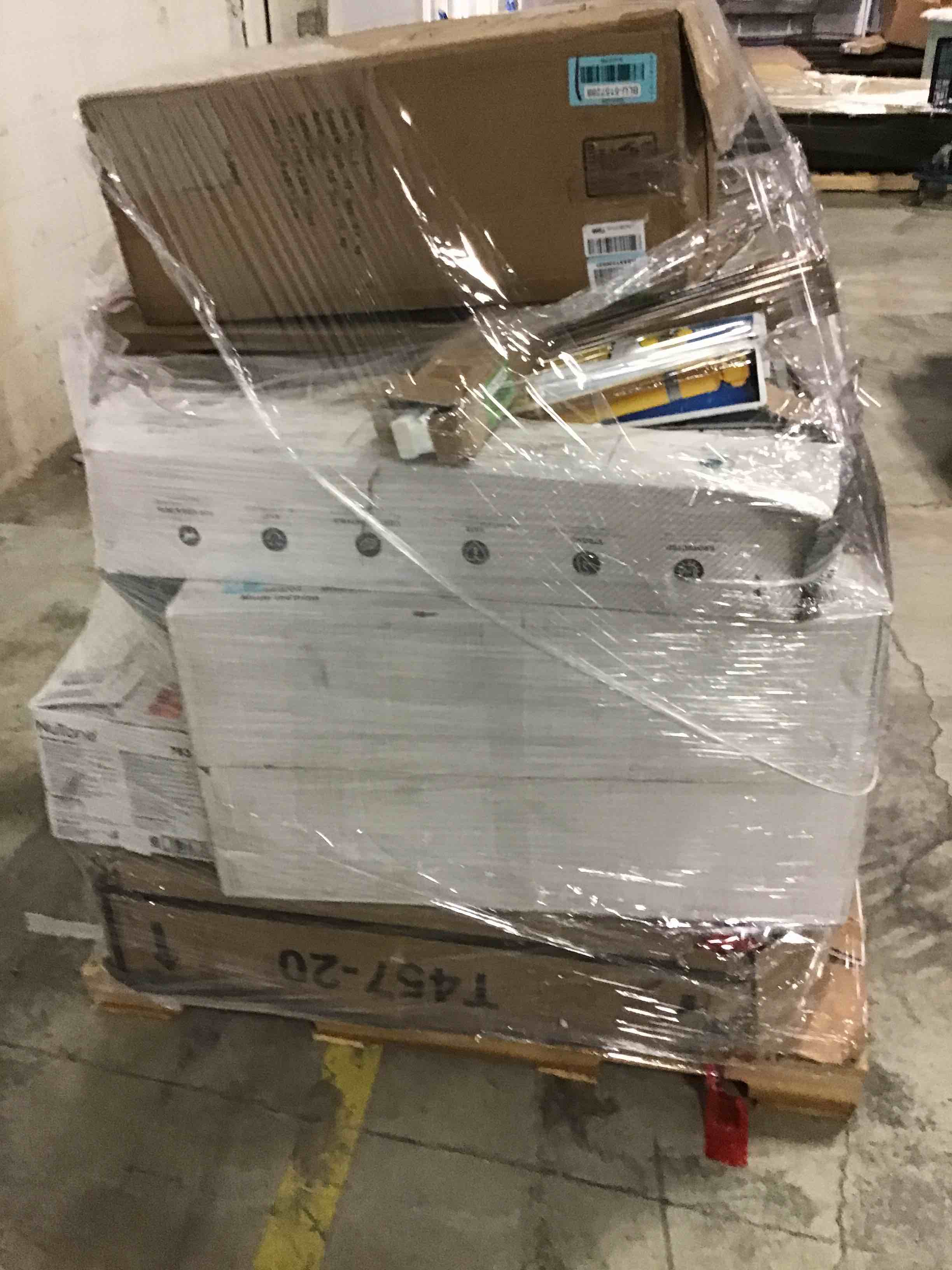 https://s3.amazonaws.com/lotting-images-prod/bidfta/RED2316356_1689777280724.jpeg