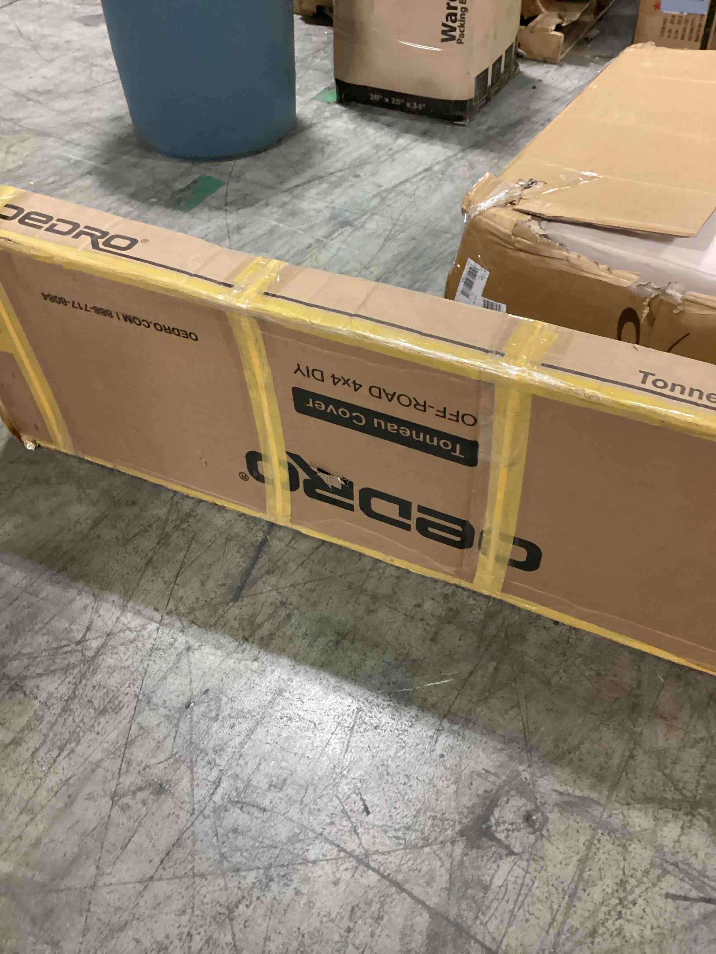 https://s3.amazonaws.com/lotting-images-prod/bidfta/RED2316678_1729271514359.jpeg
