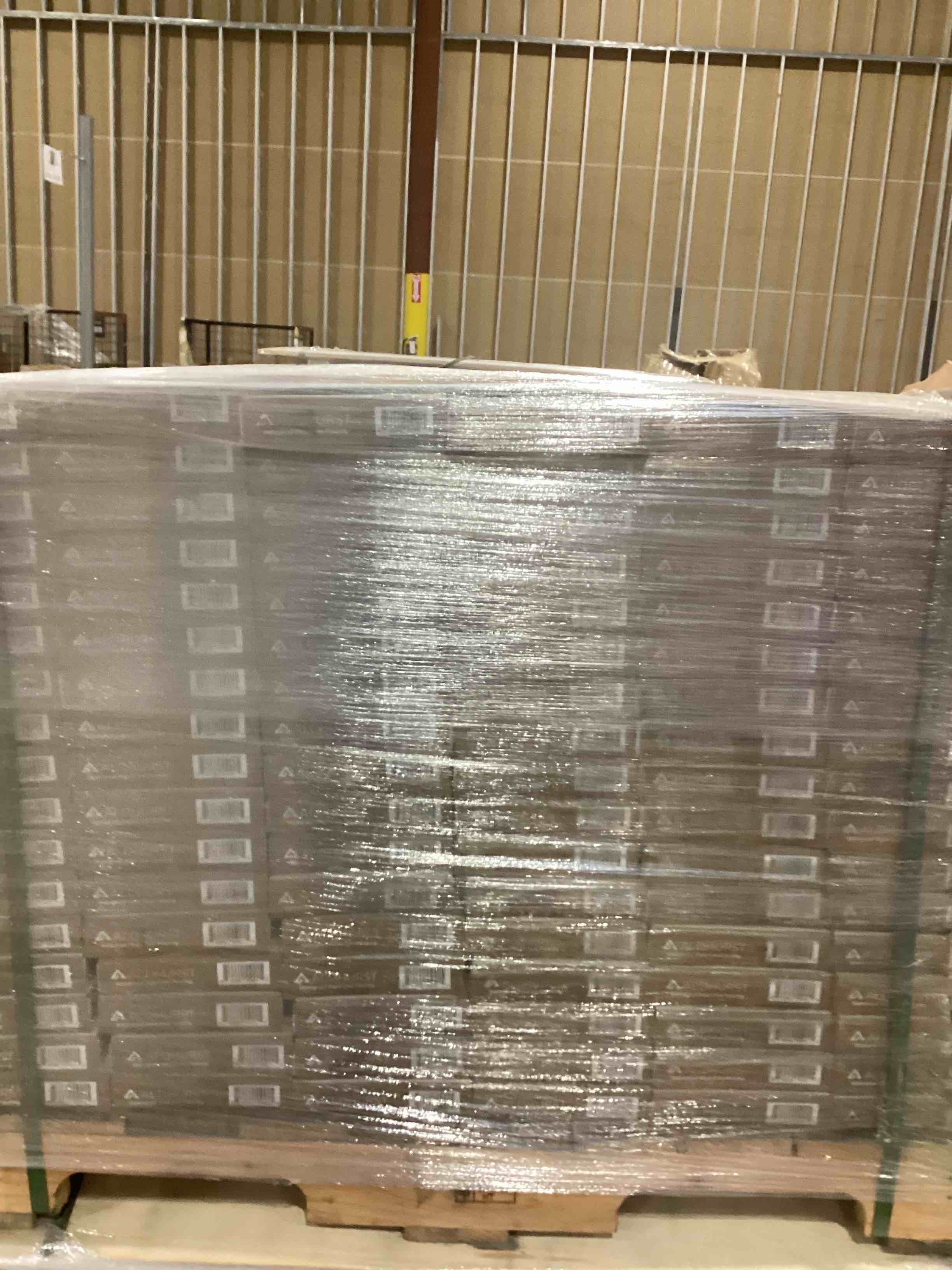 https://s3.amazonaws.com/lotting-images-prod/bidfta/RED2316787_1731526509397.jpeg