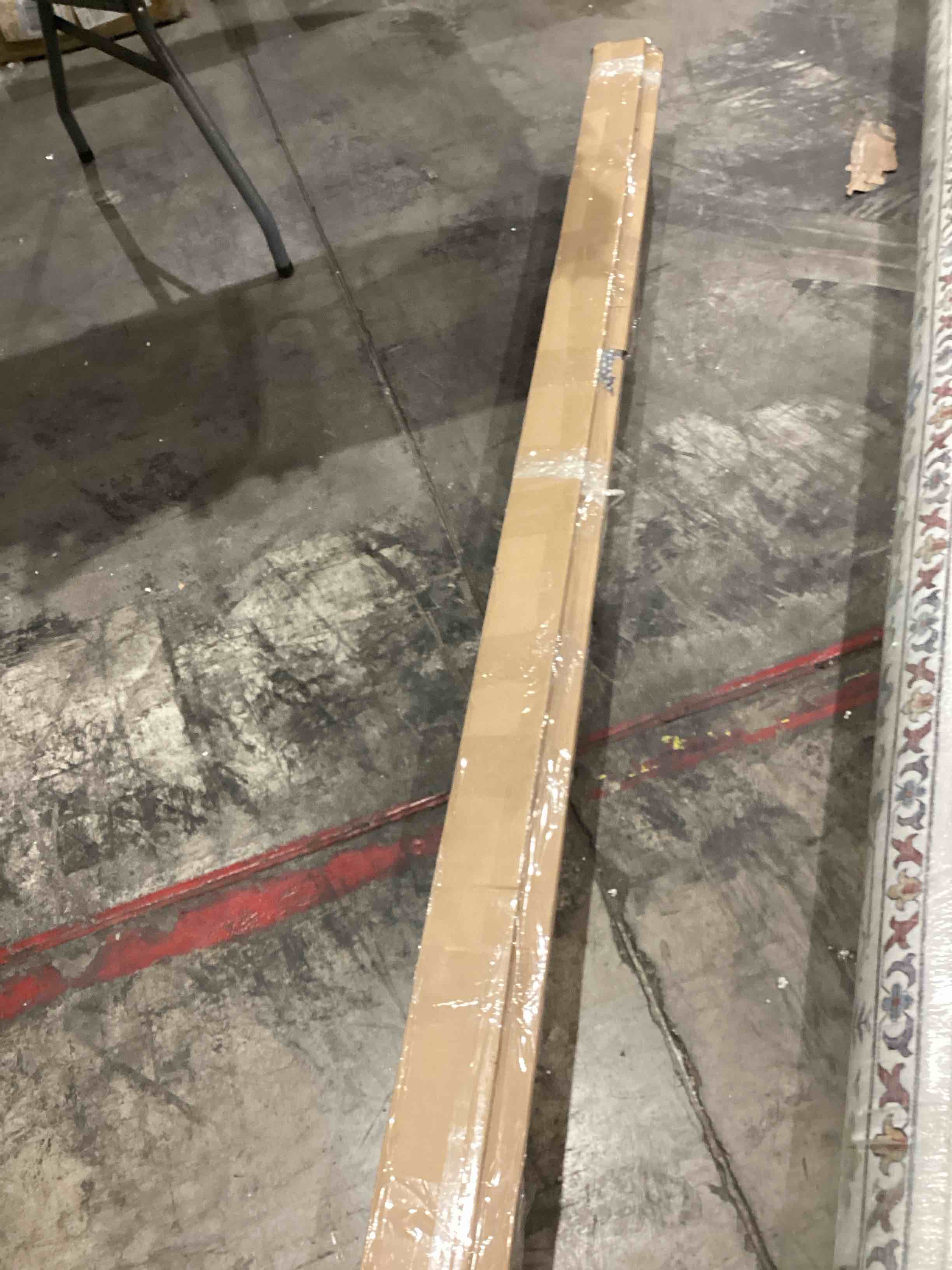 https://s3.amazonaws.com/lotting-images-prod/bidfta/RED2316948_1732653066010.jpeg