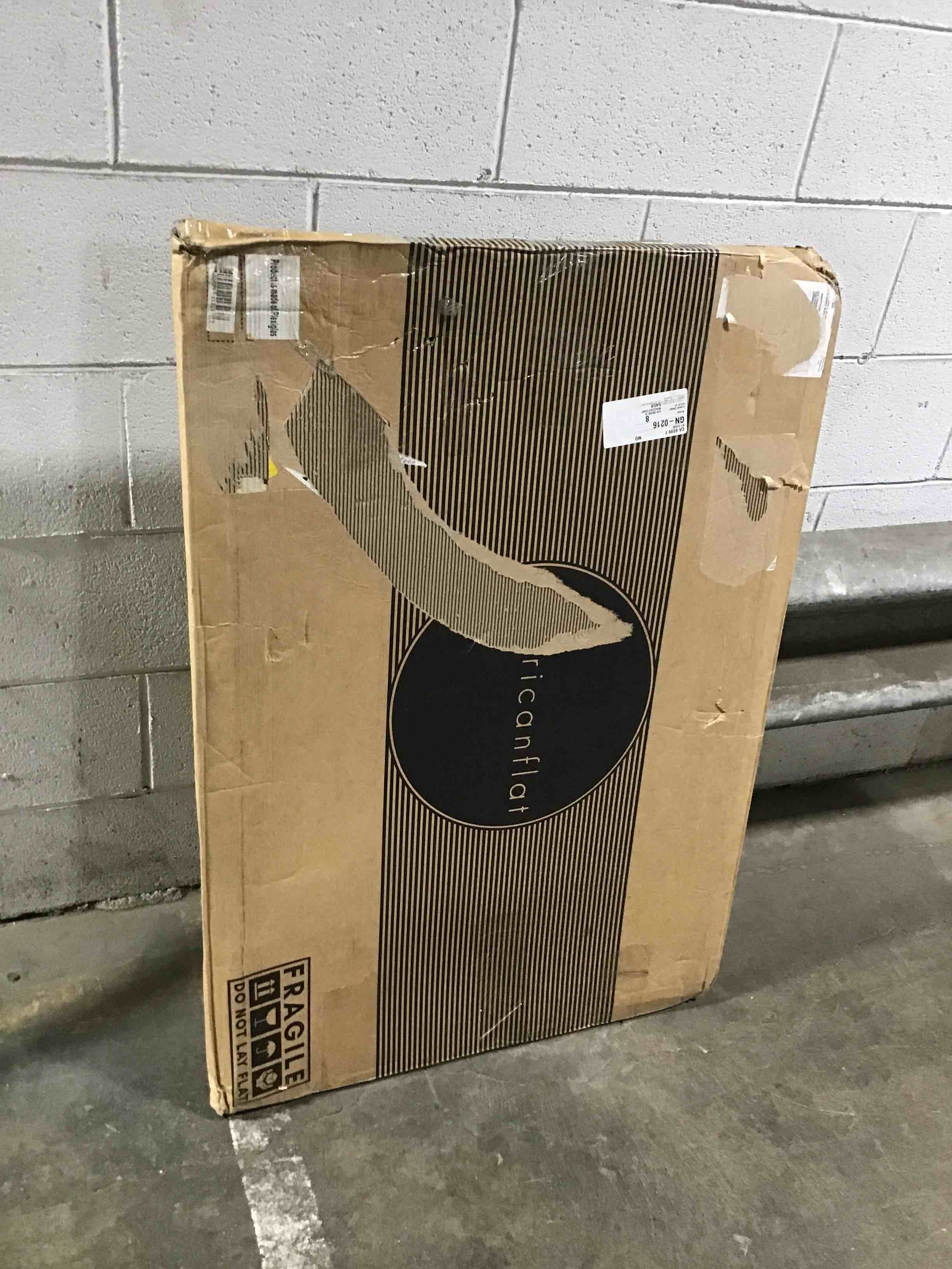 https://s3.amazonaws.com/lotting-images-prod/bidfta/RED3046725_1693248472343.jpeg