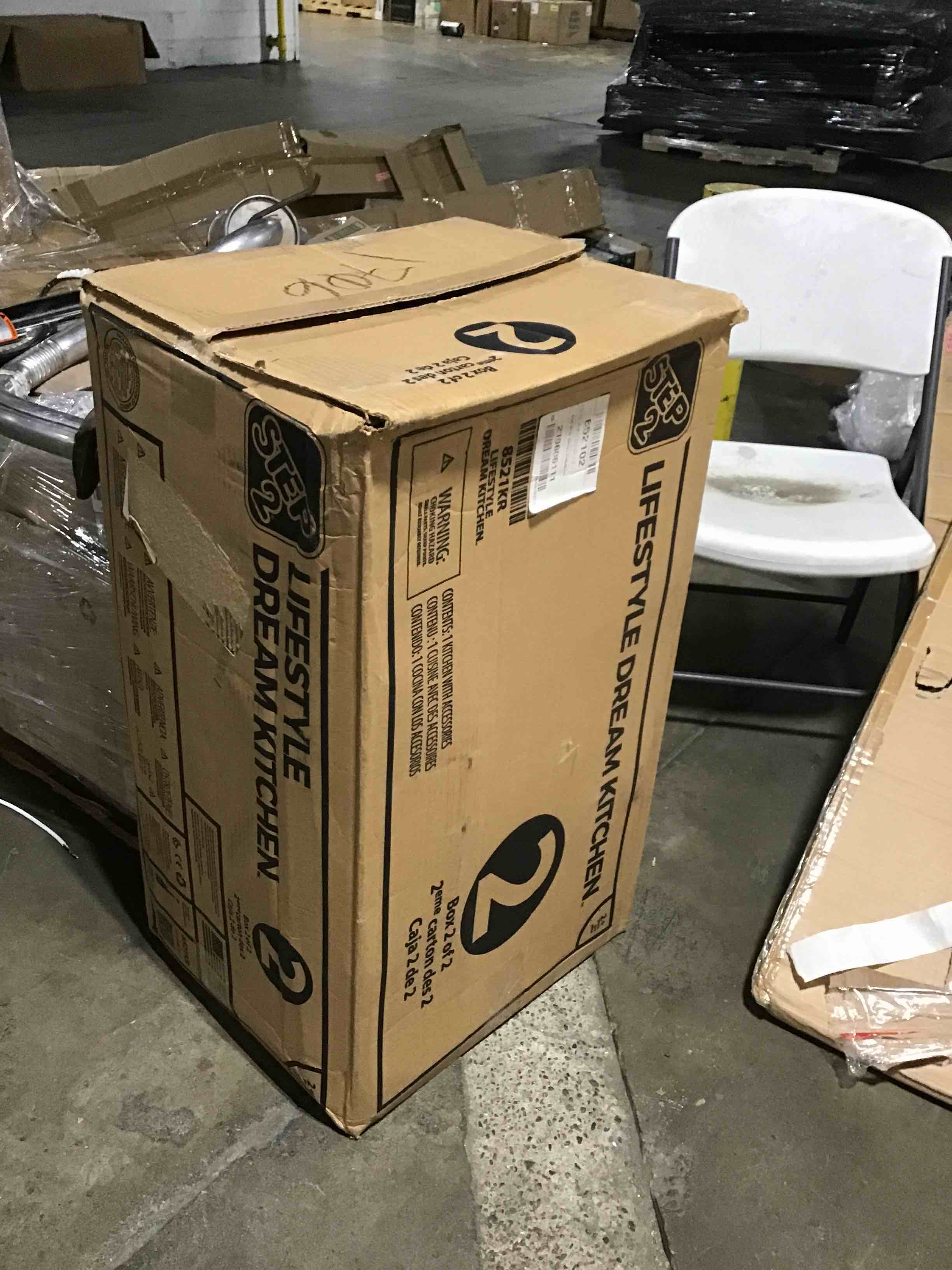 https://s3.amazonaws.com/lotting-images-prod/bidfta/RED3046737_1693249557251.jpeg