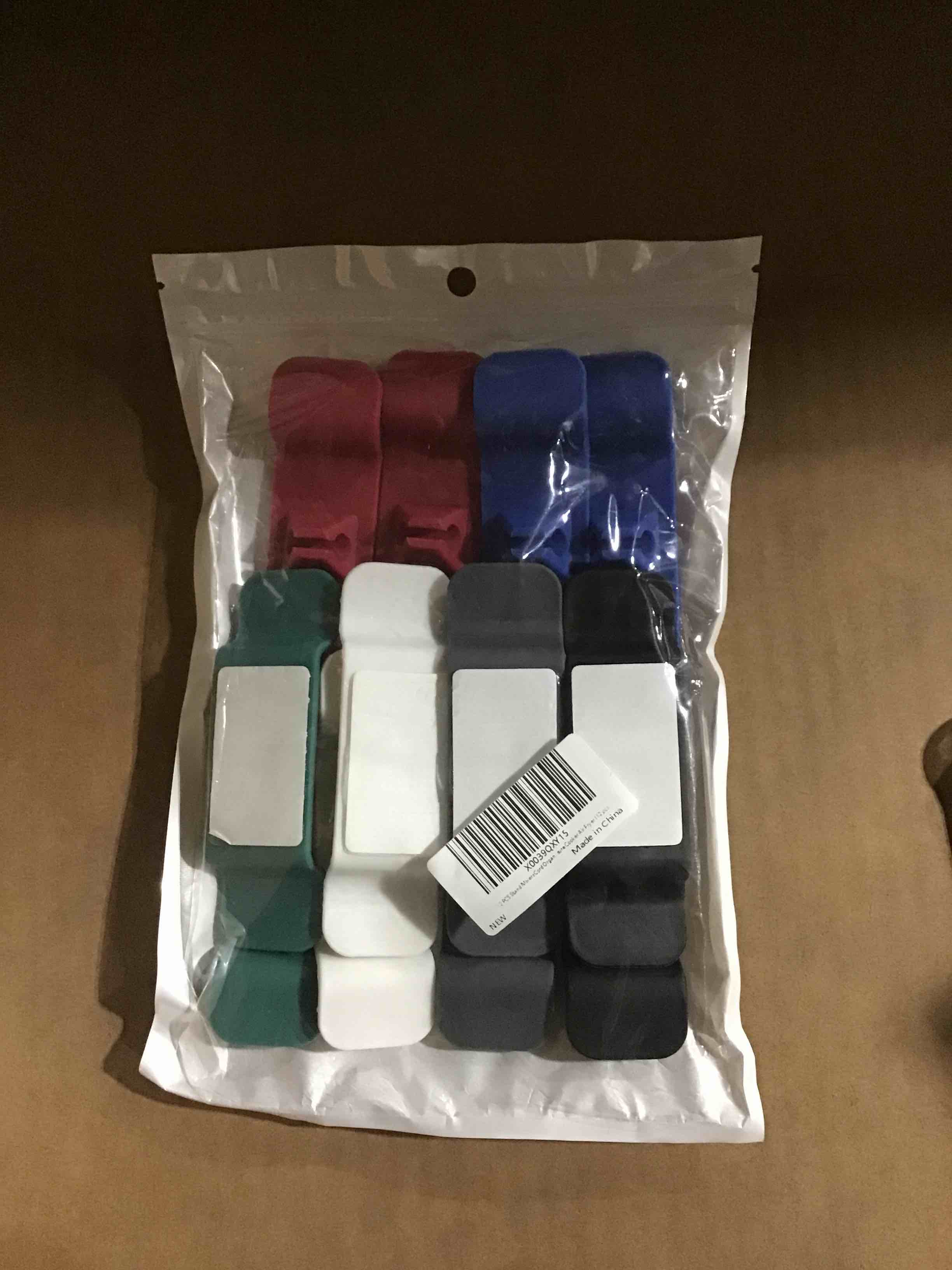 https://s3.amazonaws.com/lotting-images-prod/bidfta/RED3047669_1697751964477.jpeg