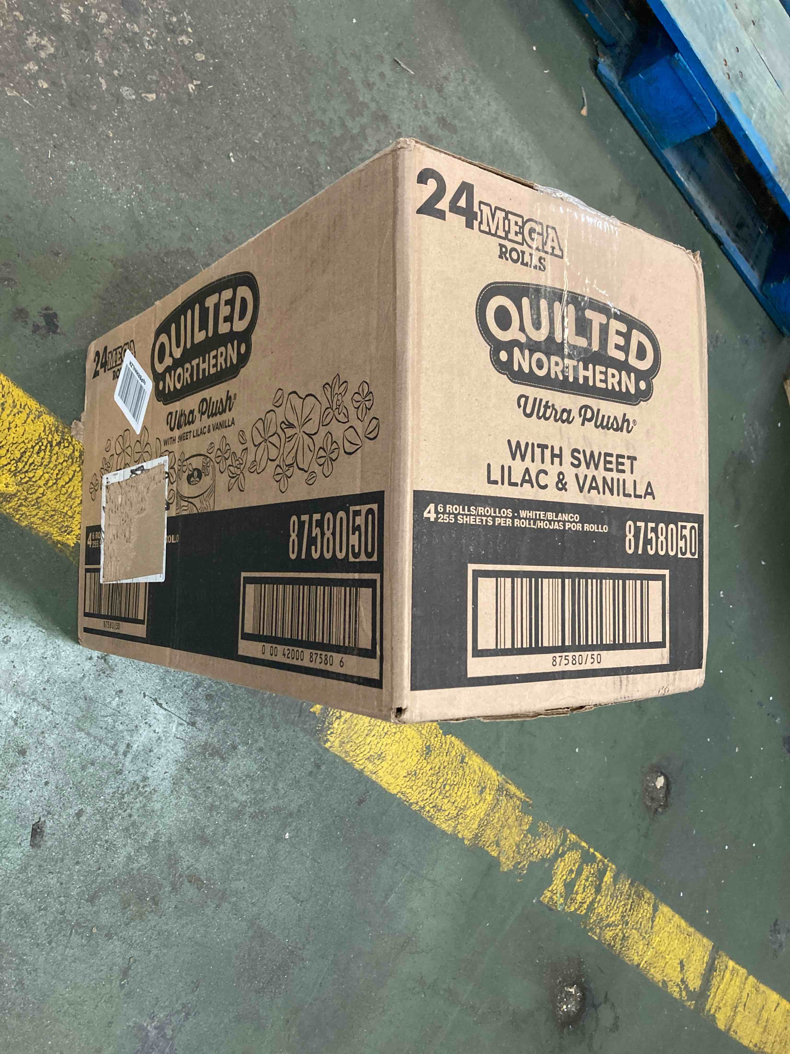 https://s3.amazonaws.com/lotting-images-prod/bidfta/RED3167968_1658754300199.jpeg