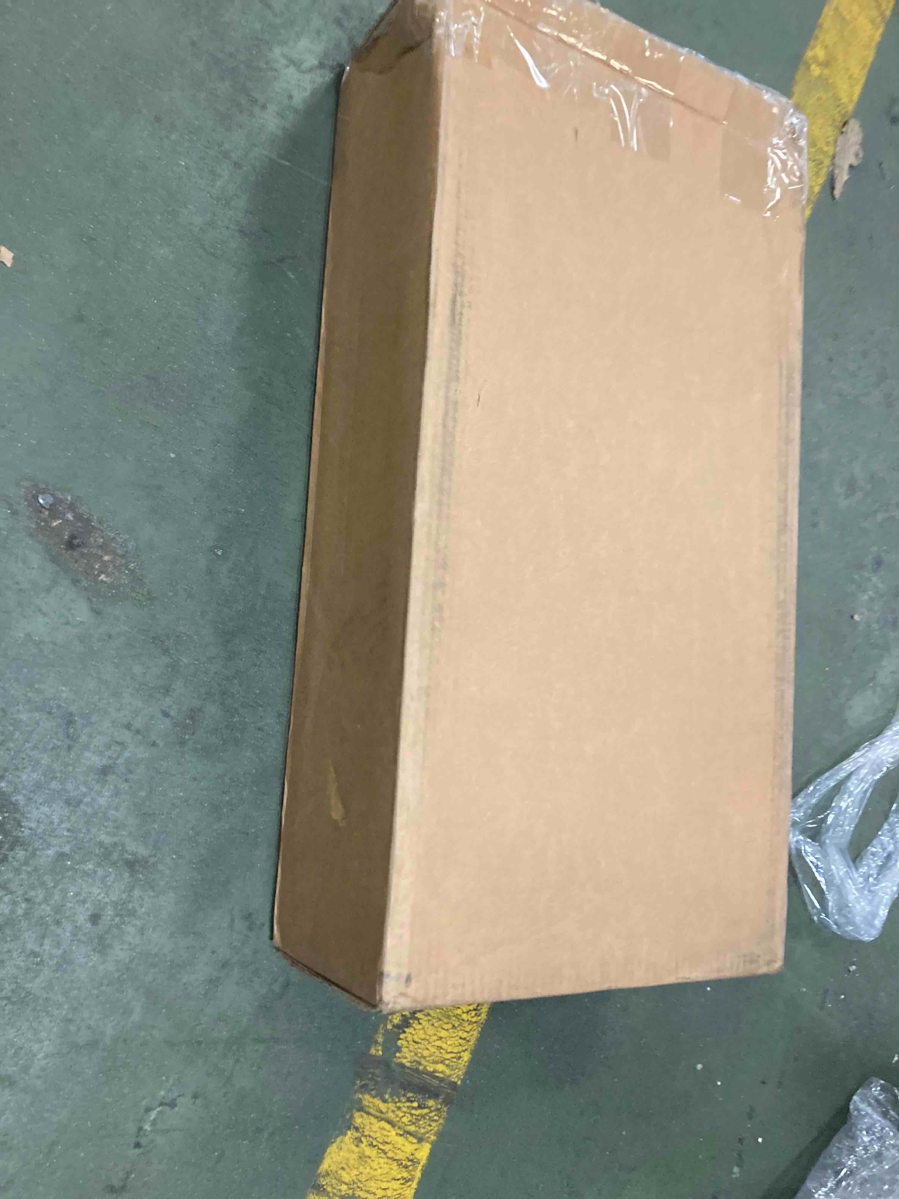 https://s3.amazonaws.com/lotting-images-prod/bidfta/RED3167975_1658754817452.jpeg