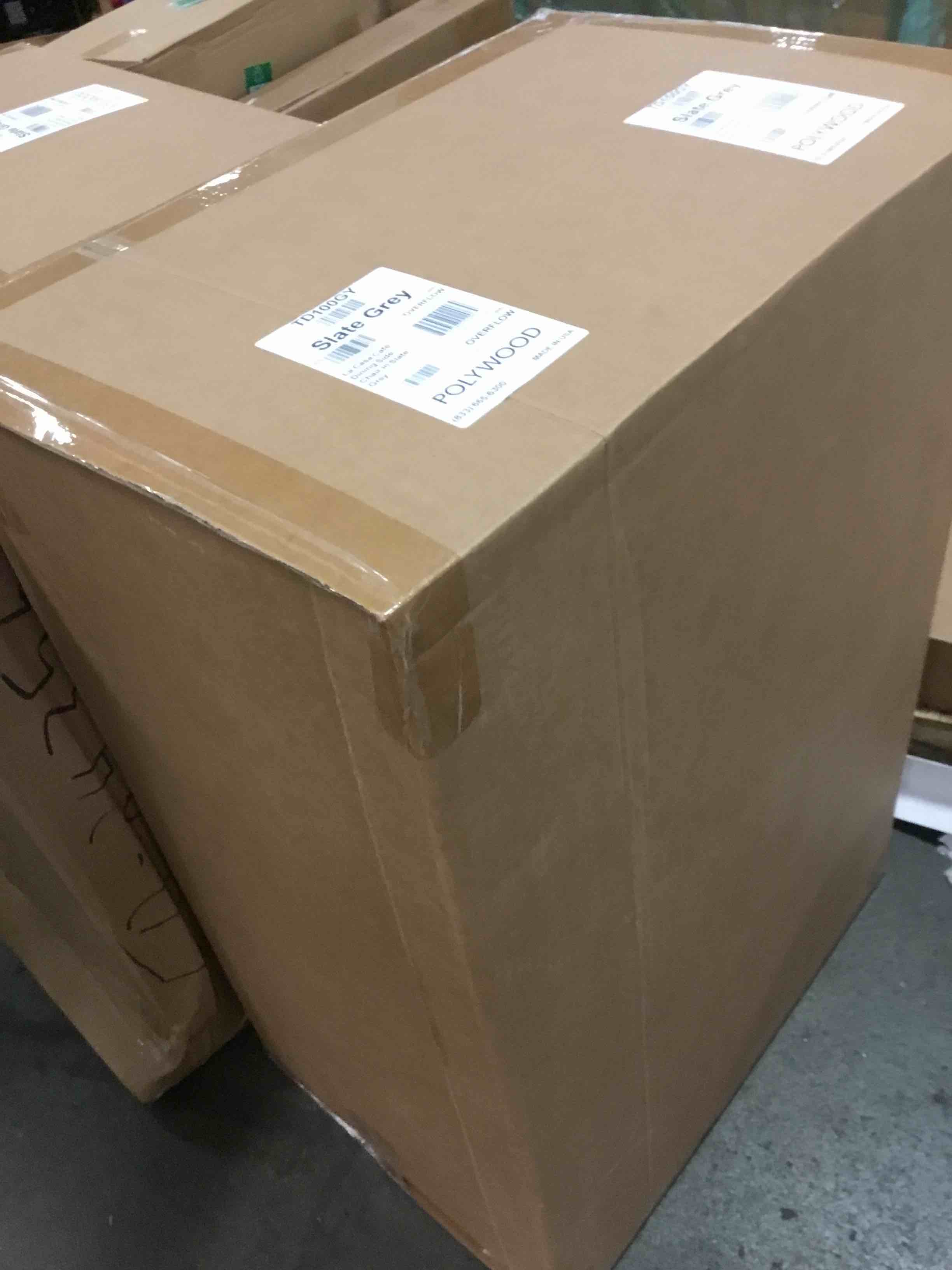 https://s3.amazonaws.com/lotting-images-prod/bidfta/RED3186704_1658950533891.jpeg
