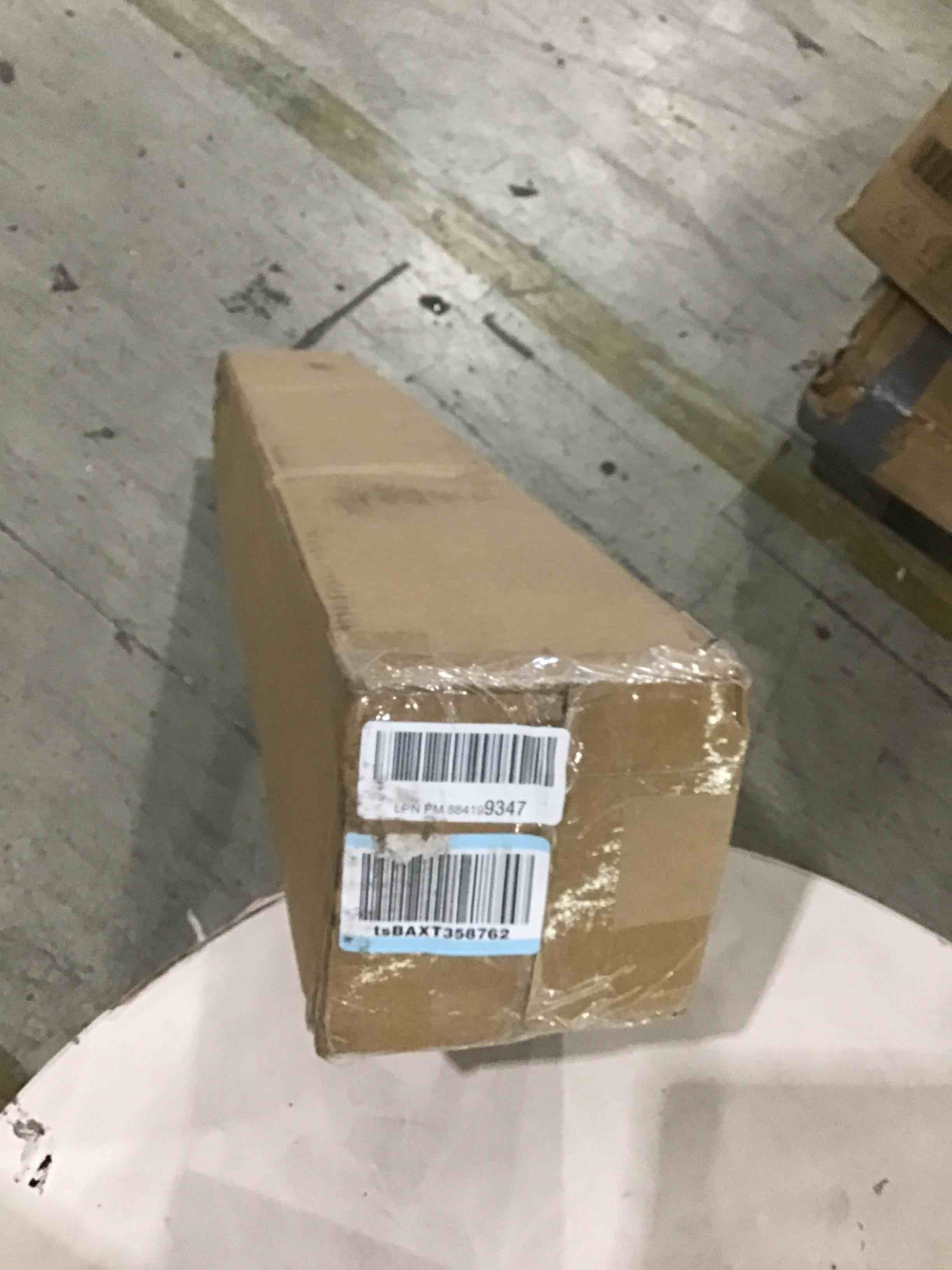 https://s3.amazonaws.com/lotting-images-prod/bidfta/RED3338950_1663343232380.jpeg