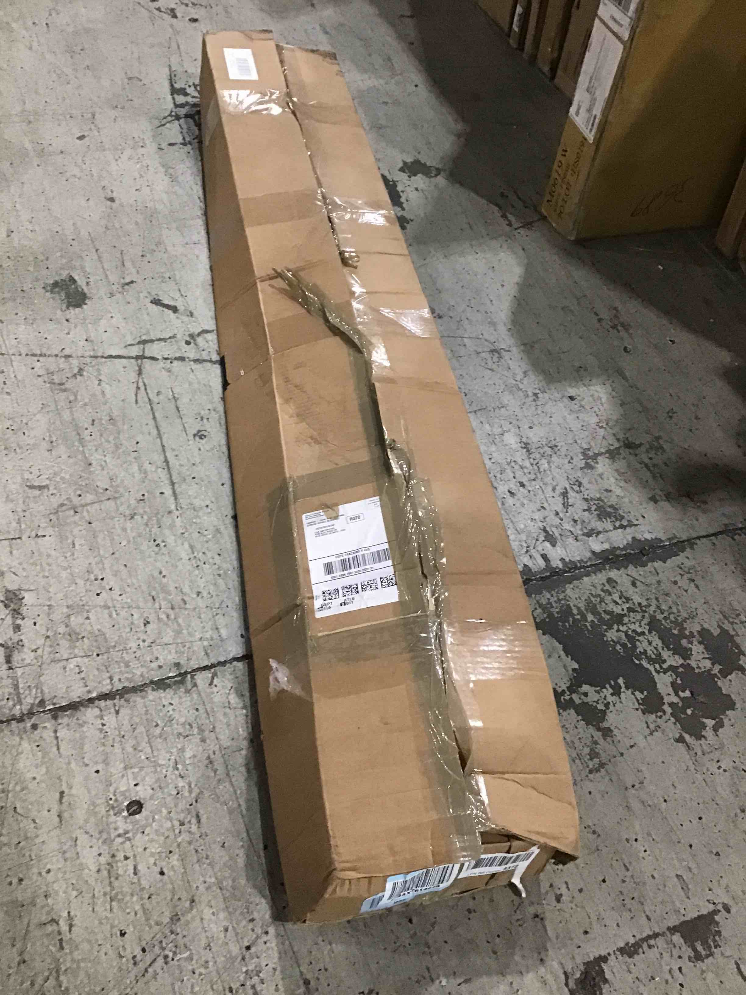 https://s3.amazonaws.com/lotting-images-prod/bidfta/RED3338961_1663338584555.jpeg