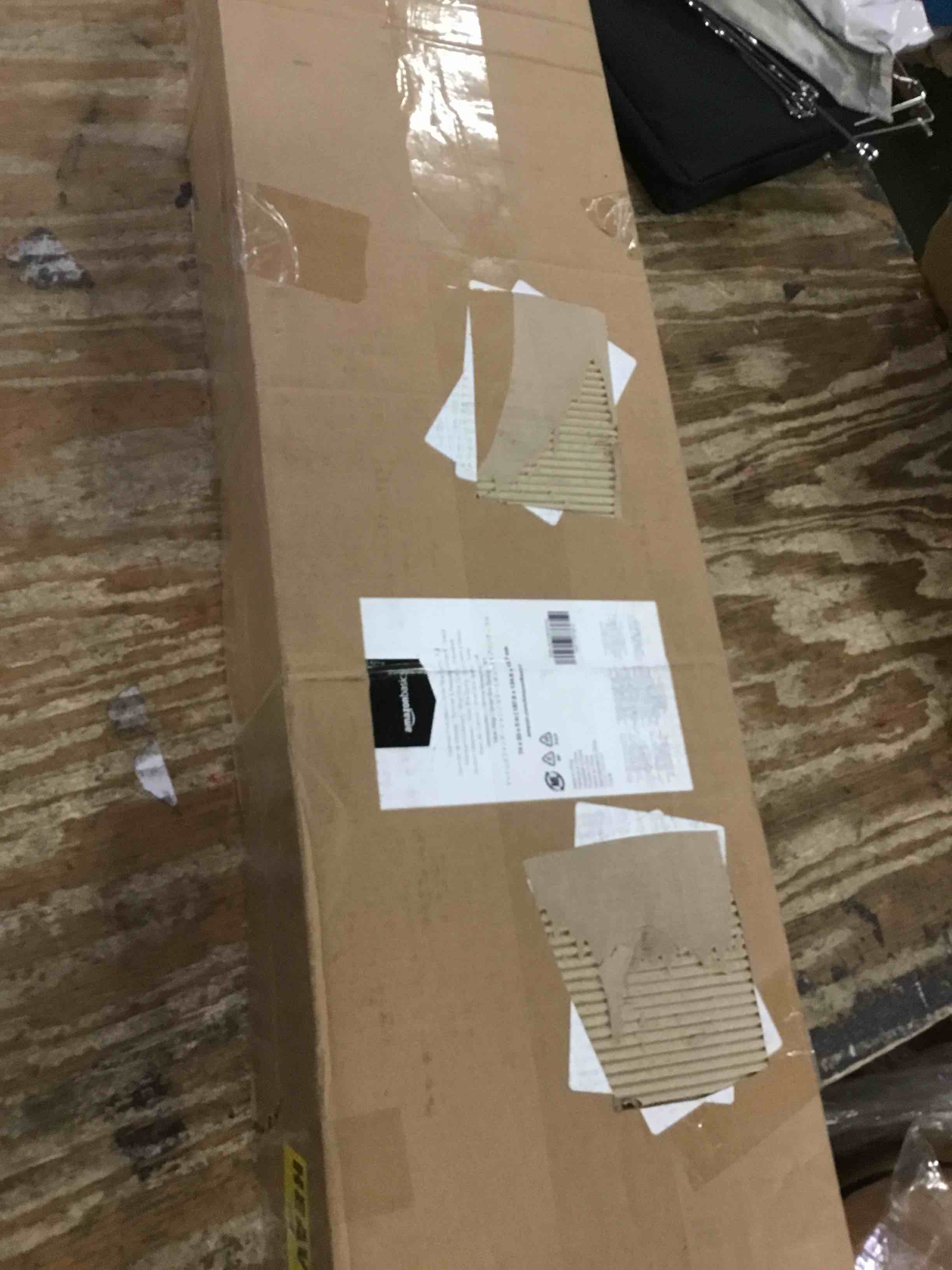 https://s3.amazonaws.com/lotting-images-prod/bidfta/RED3343983_1660745807961.jpeg