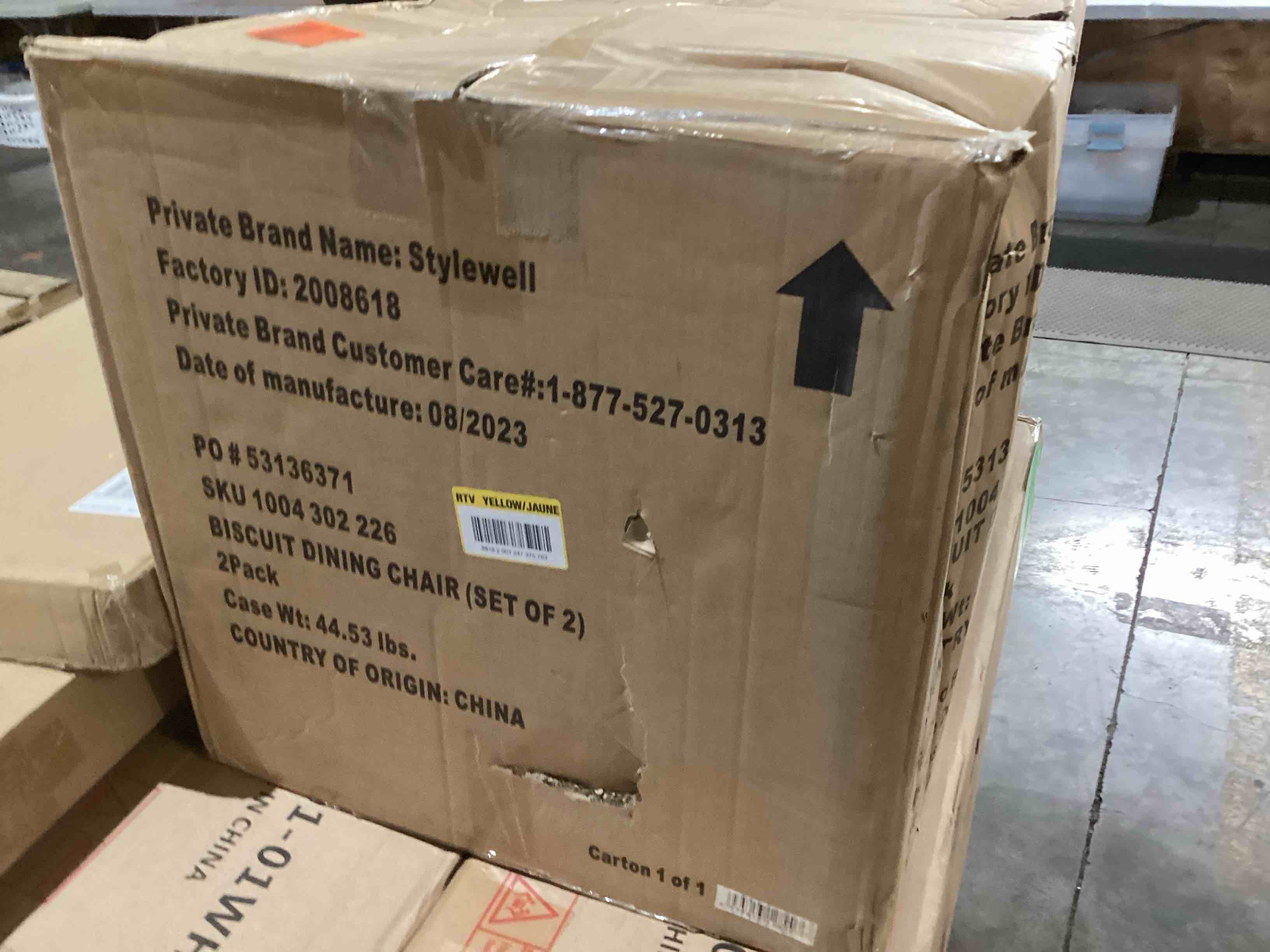 https://s3.amazonaws.com/lotting-images-prod/bidfta/RED3563067_1703077413449.jpeg