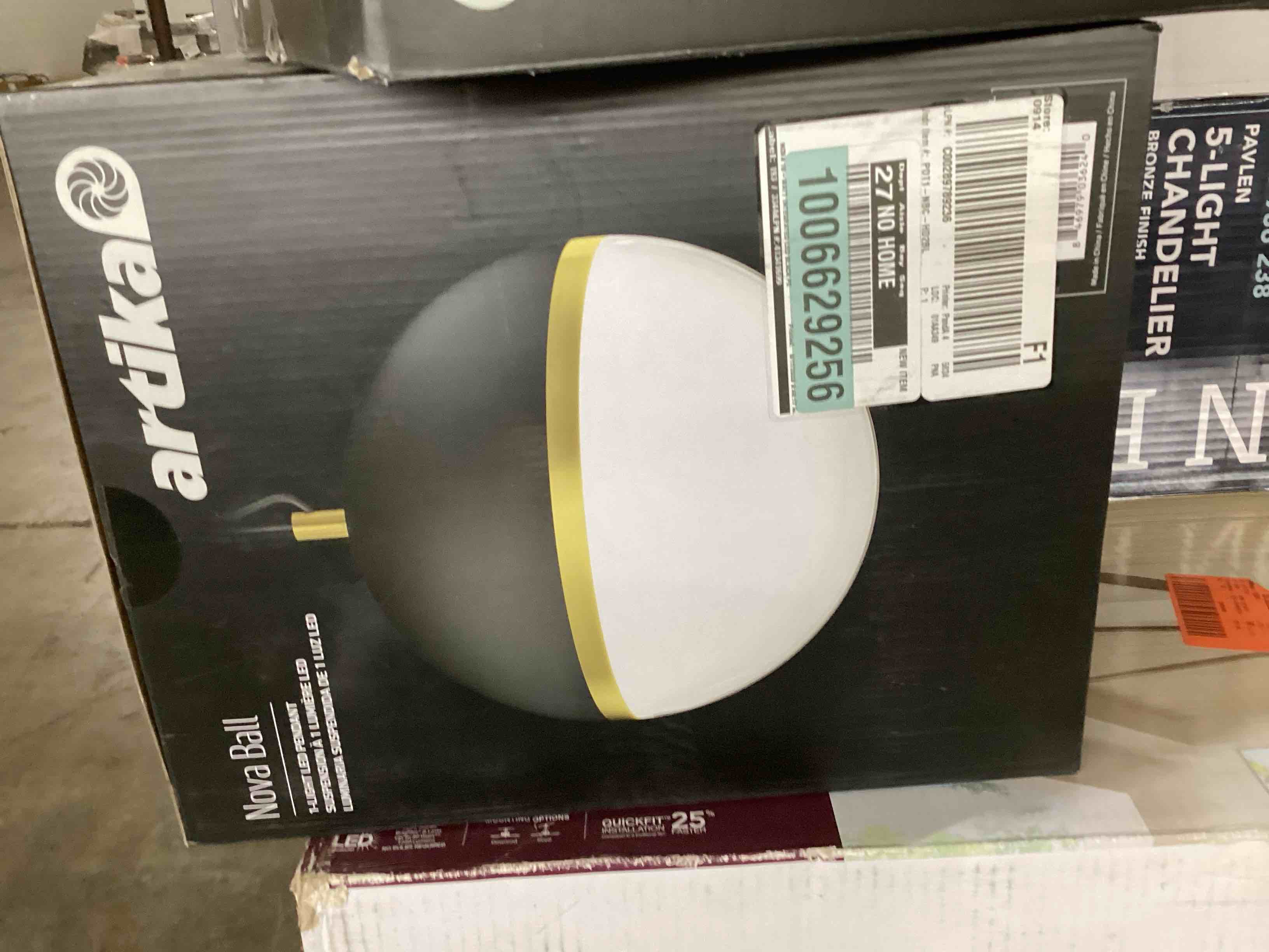 https://s3.amazonaws.com/lotting-images-prod/bidfta/RED3563517_1703176618202.jpeg