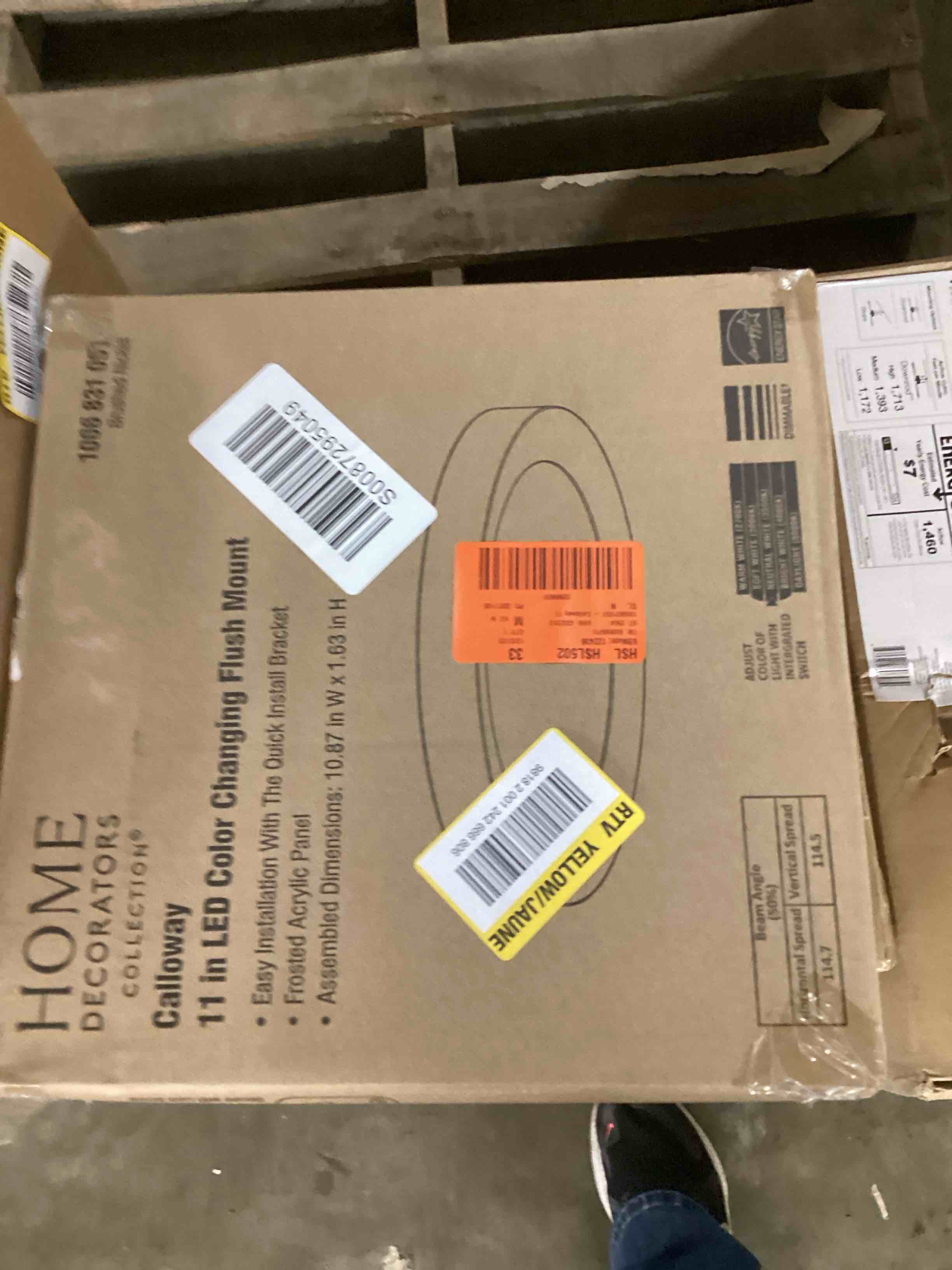 https://s3.amazonaws.com/lotting-images-prod/bidfta/RED3563650_1703255443062.jpeg
