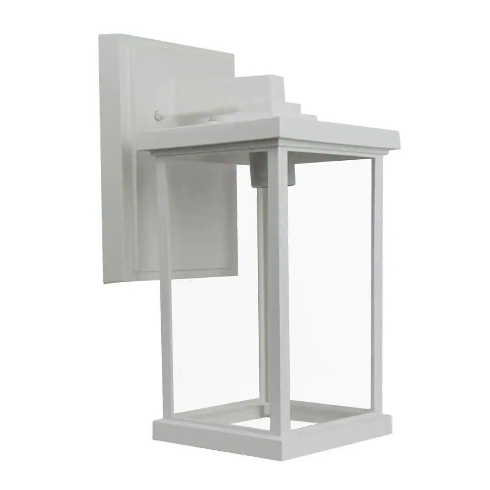 ?SOLUS SPC51VC-WH 1-Light White Outdoor Square Wall Lantern