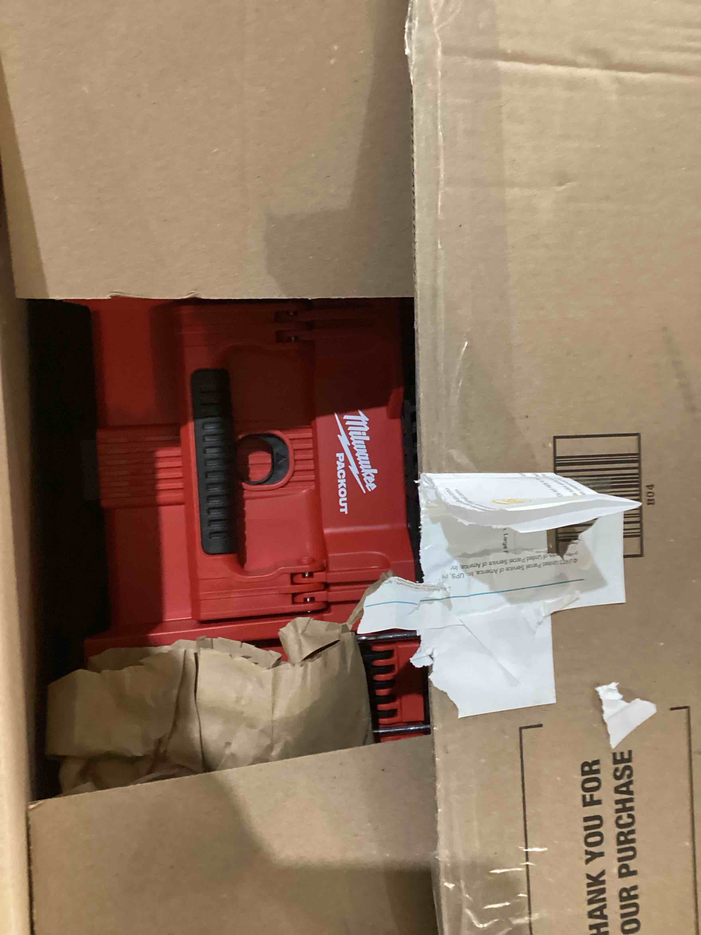 https://s3.amazonaws.com/lotting-images-prod/bidfta/RED3563824_1703682722498.jpeg