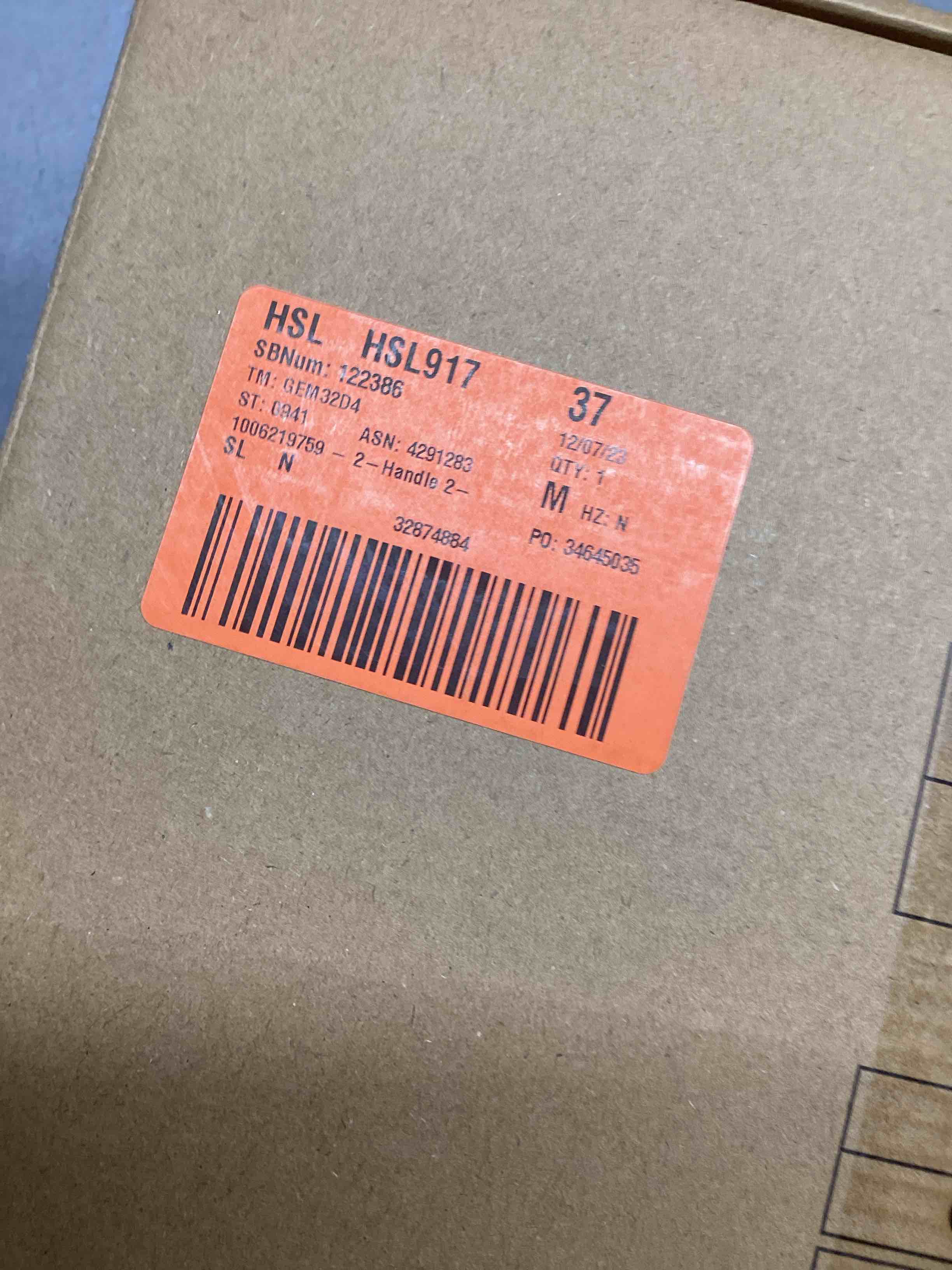 https://s3.amazonaws.com/lotting-images-prod/bidfta/RED3564110_1703789573210.jpeg