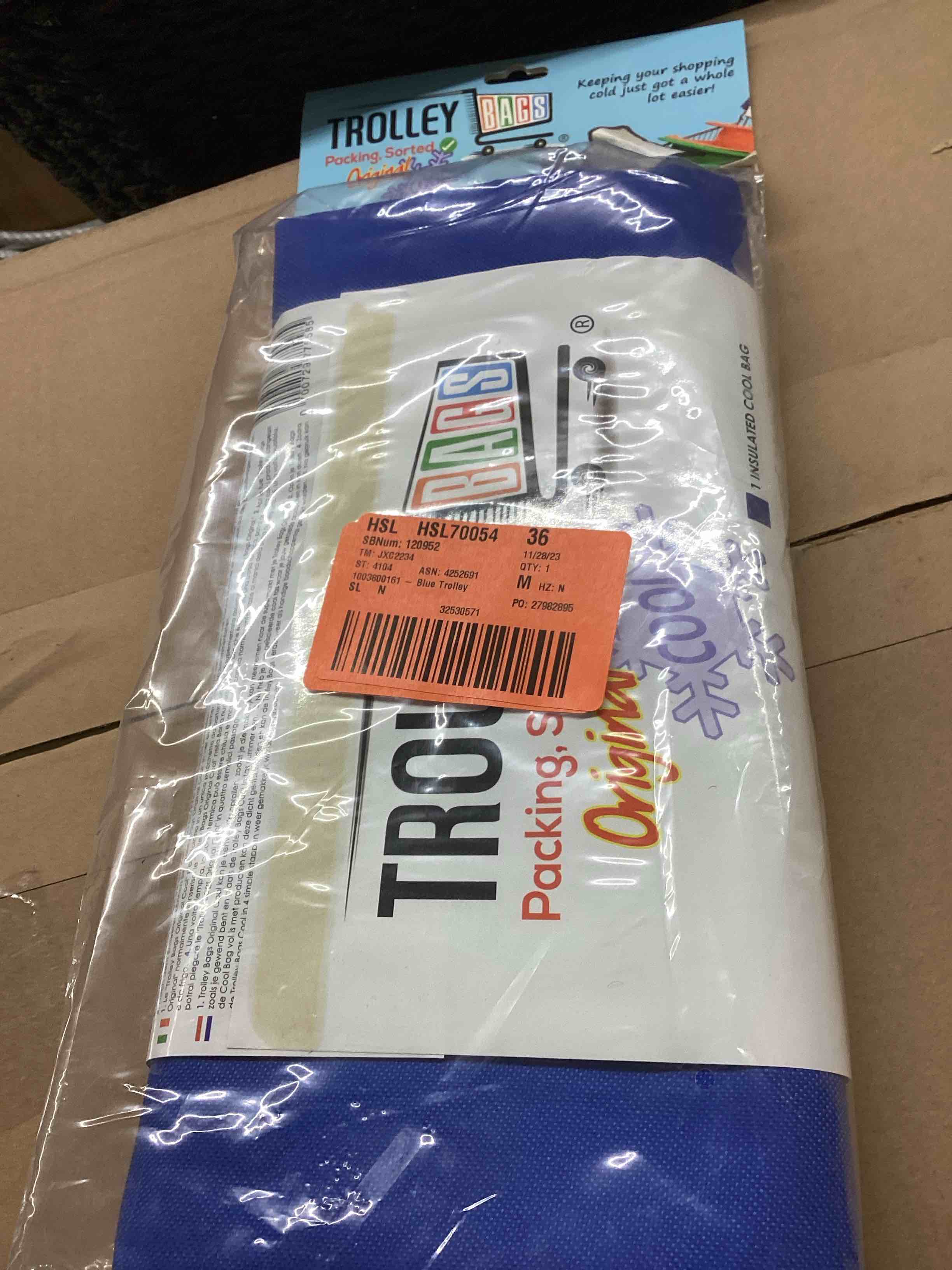https://s3.amazonaws.com/lotting-images-prod/bidfta/RED3564903_1701960781207.jpeg