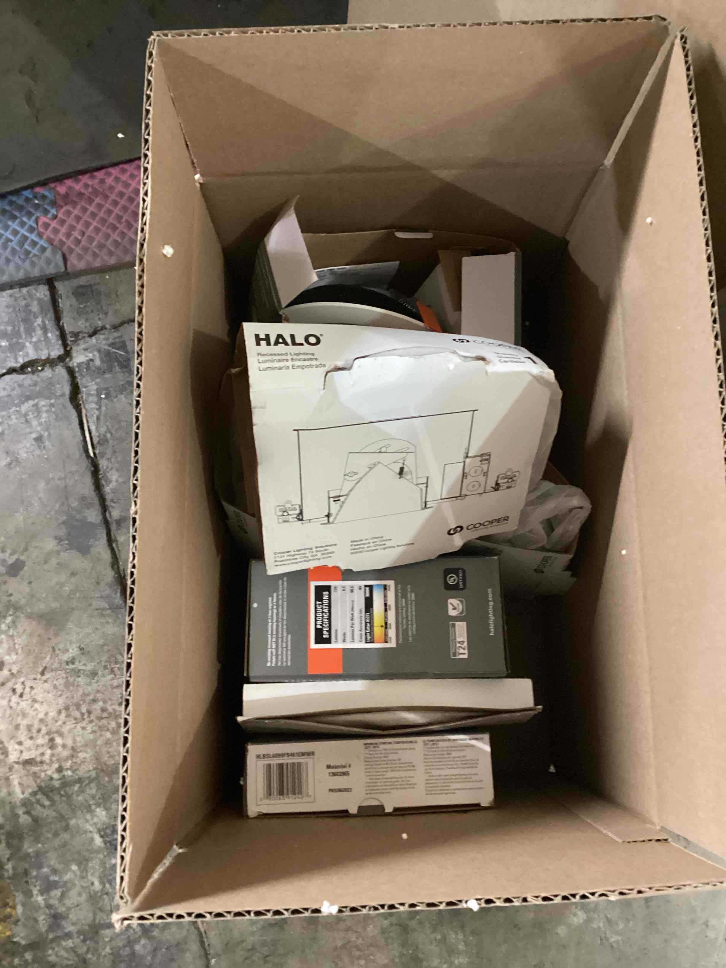 Assorted Box of Recessed Lighting