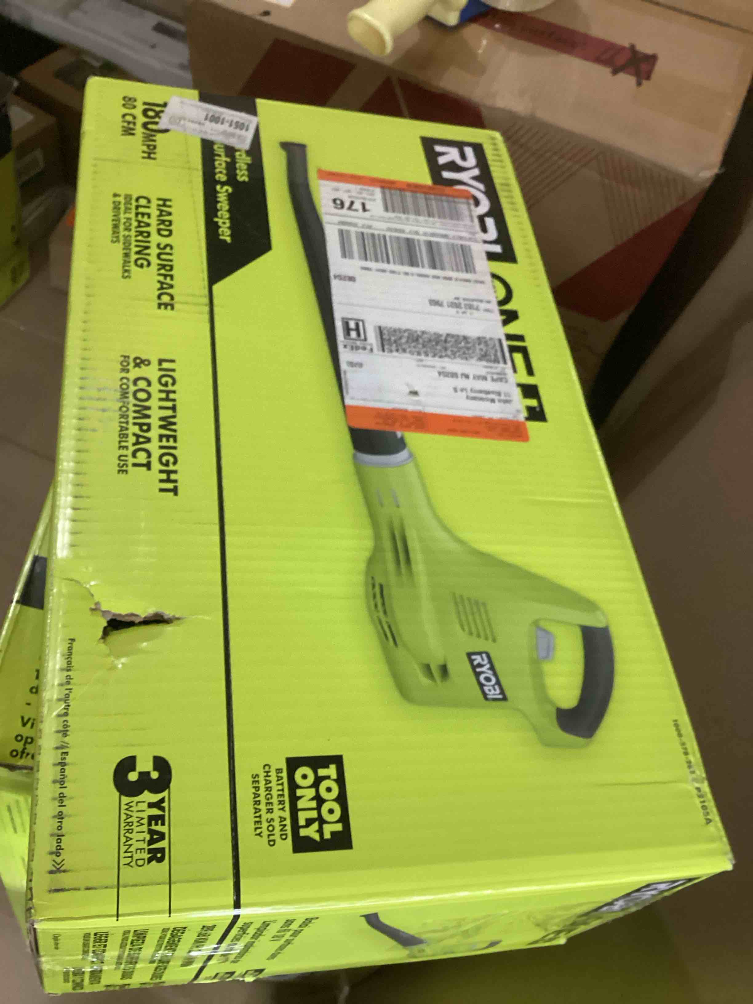https://s3.amazonaws.com/lotting-images-prod/bidfta/RED3565626_1703082184064.jpeg