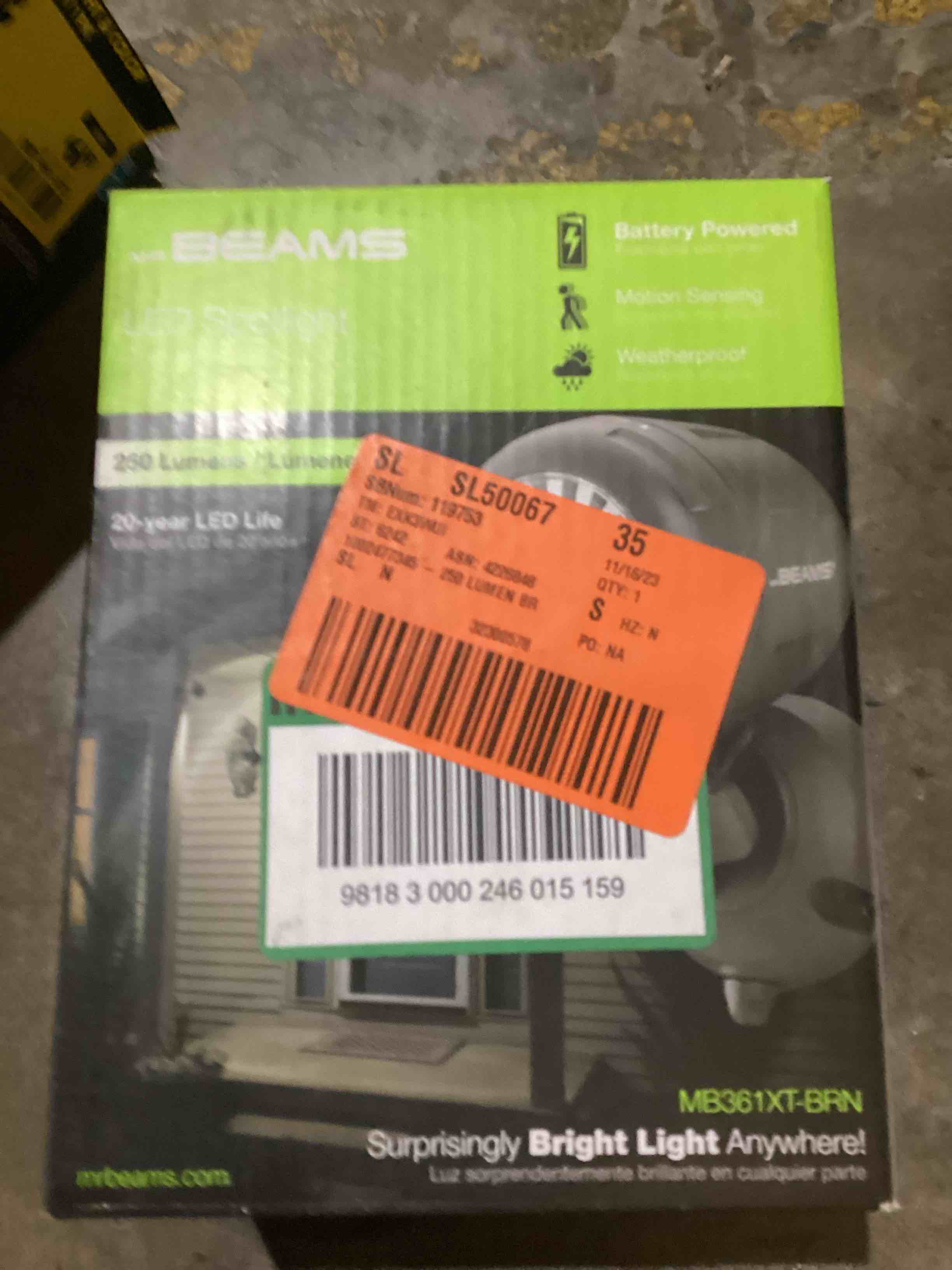 https://s3.amazonaws.com/lotting-images-prod/bidfta/RED3567073_1701378460331.jpeg