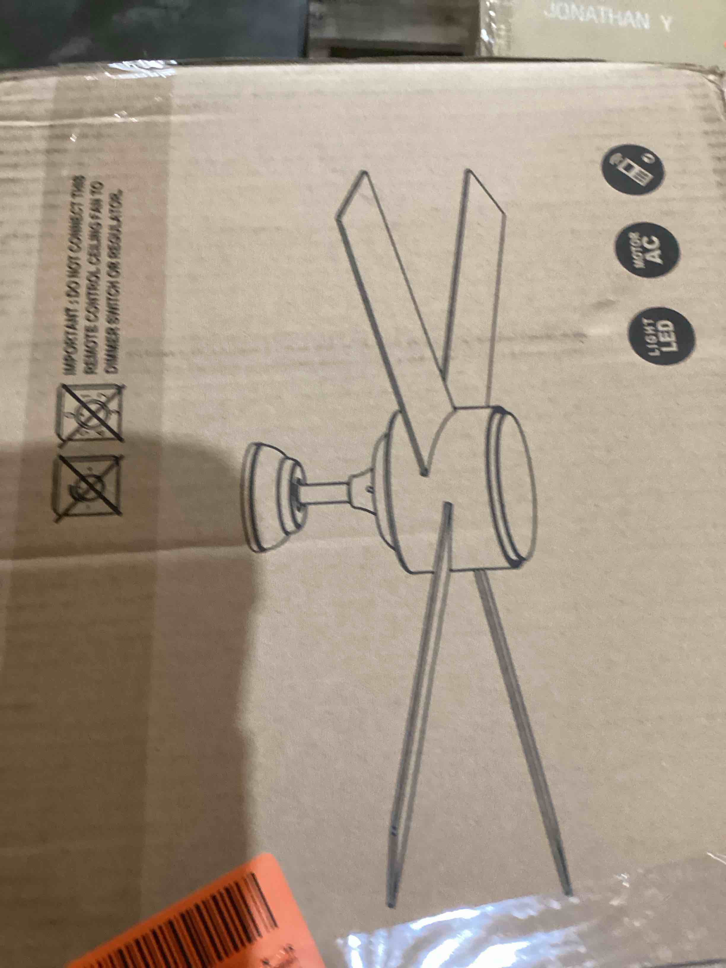 https://s3.amazonaws.com/lotting-images-prod/bidfta/RED3567349_1701892270234.jpeg