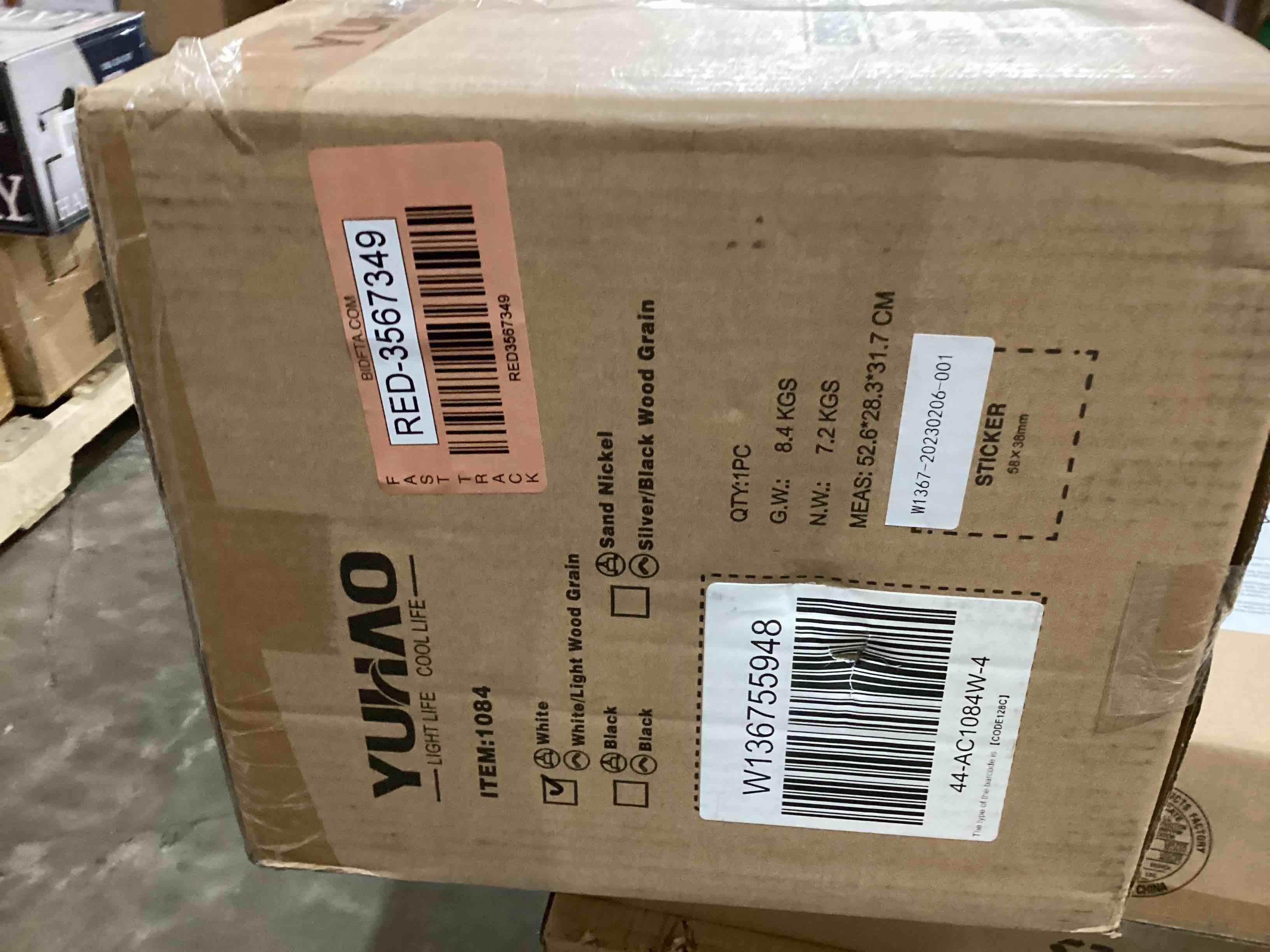 https://s3.amazonaws.com/lotting-images-prod/bidfta/RED3567349_1701892272745.jpeg