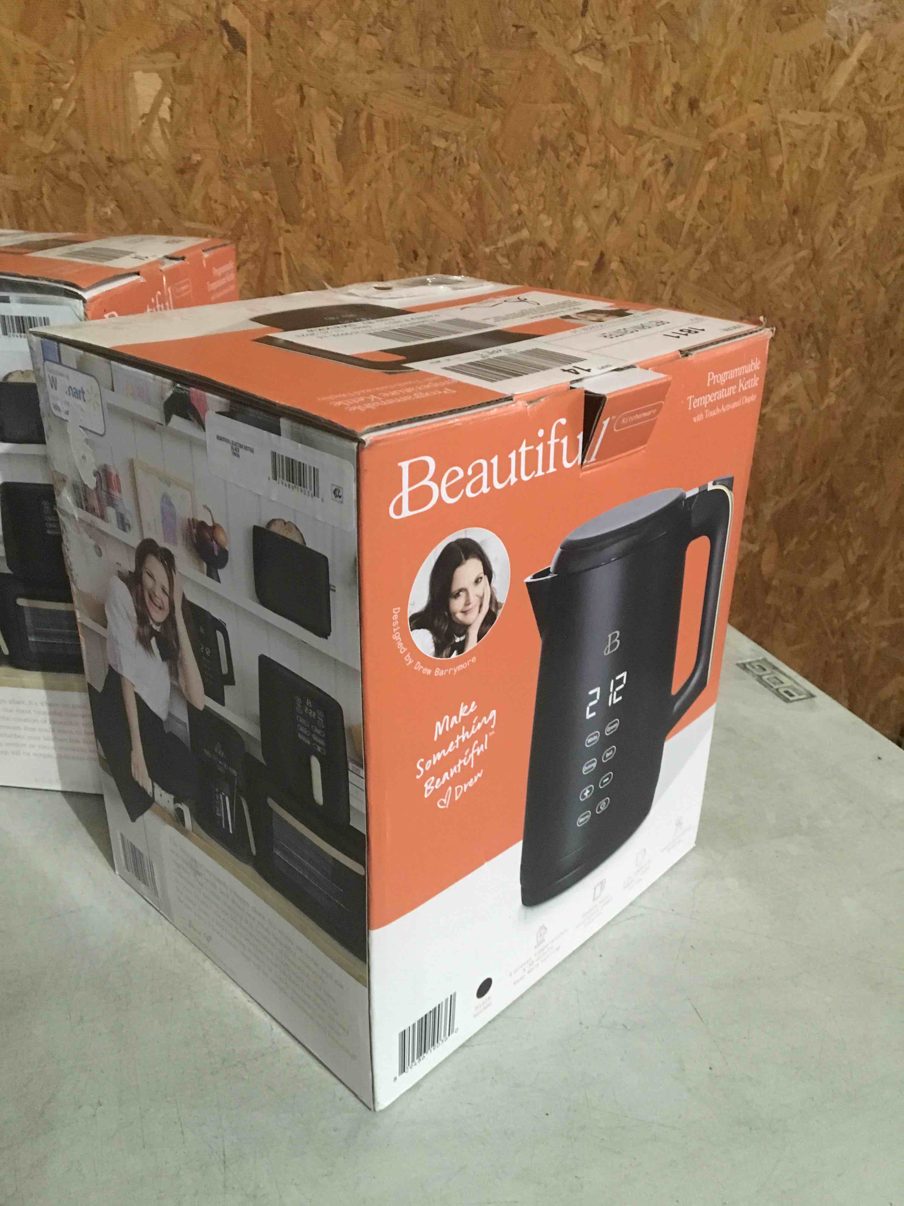 https://s3.amazonaws.com/lotting-images-prod/bidfta/RED3567787_1706199608722.jpeg